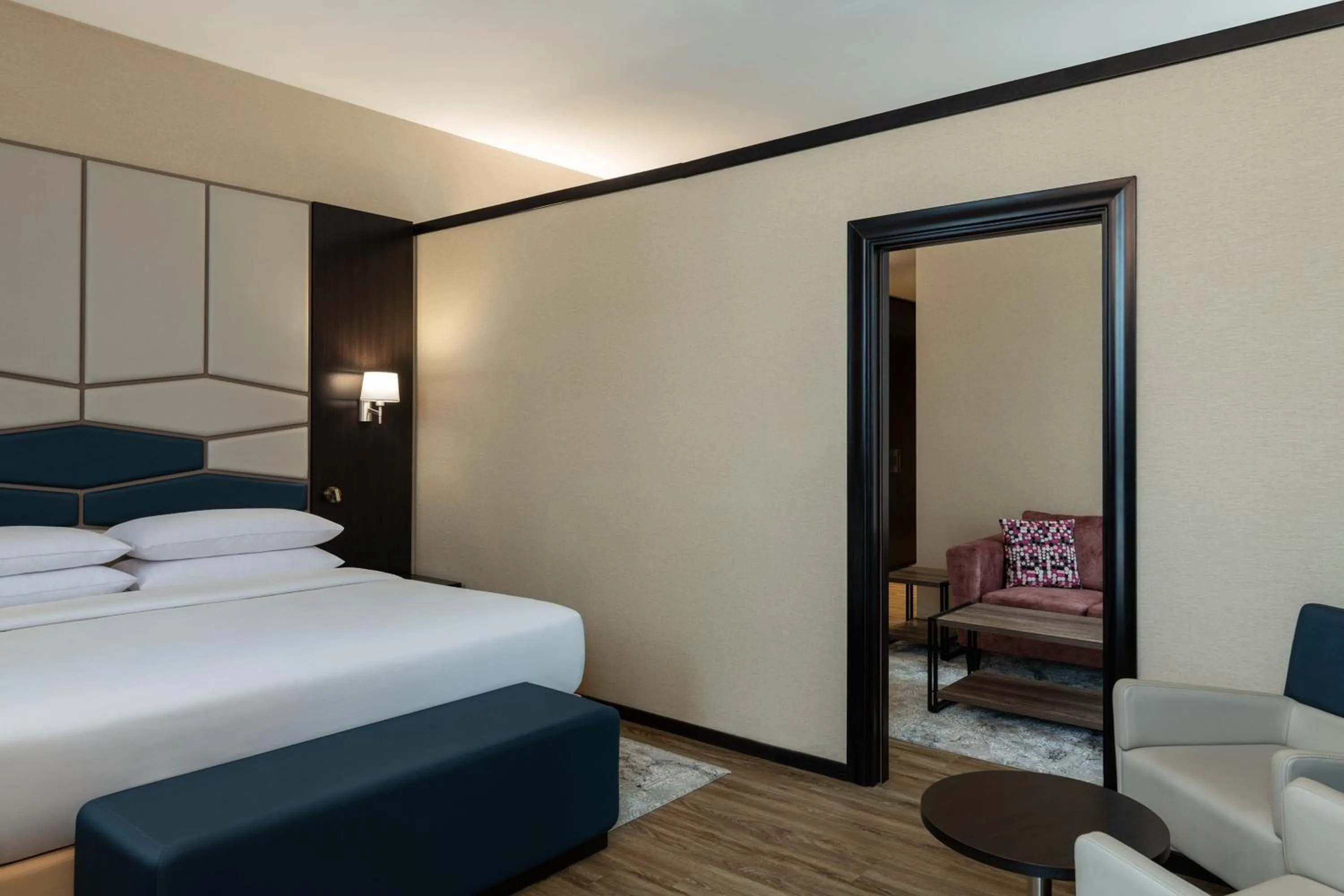 Bedroom, Bed in Four Points by Sheraton Production City, Dubai