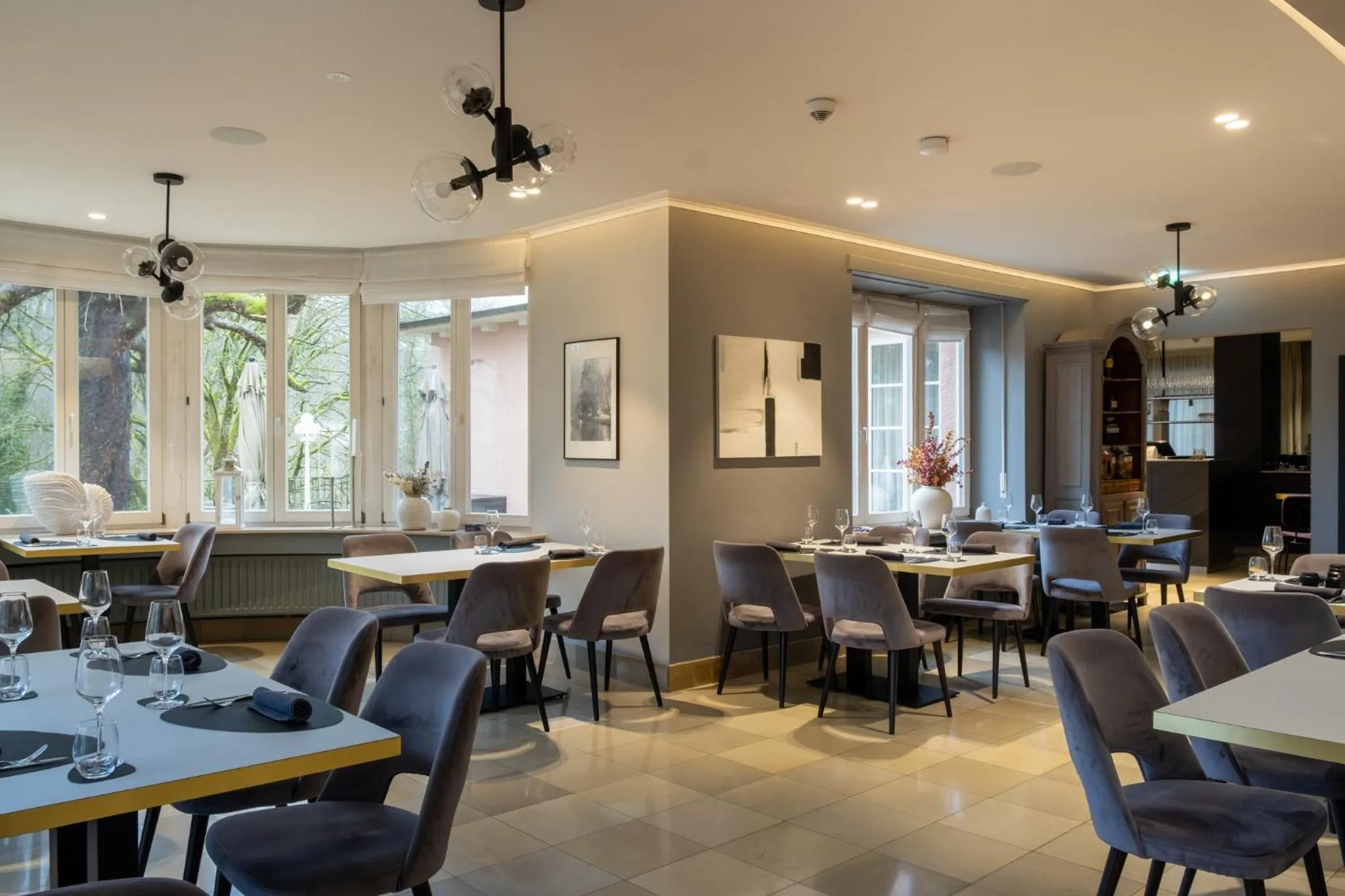 Restaurant/places to eat in Hotel-Restaurant Beim Schlass