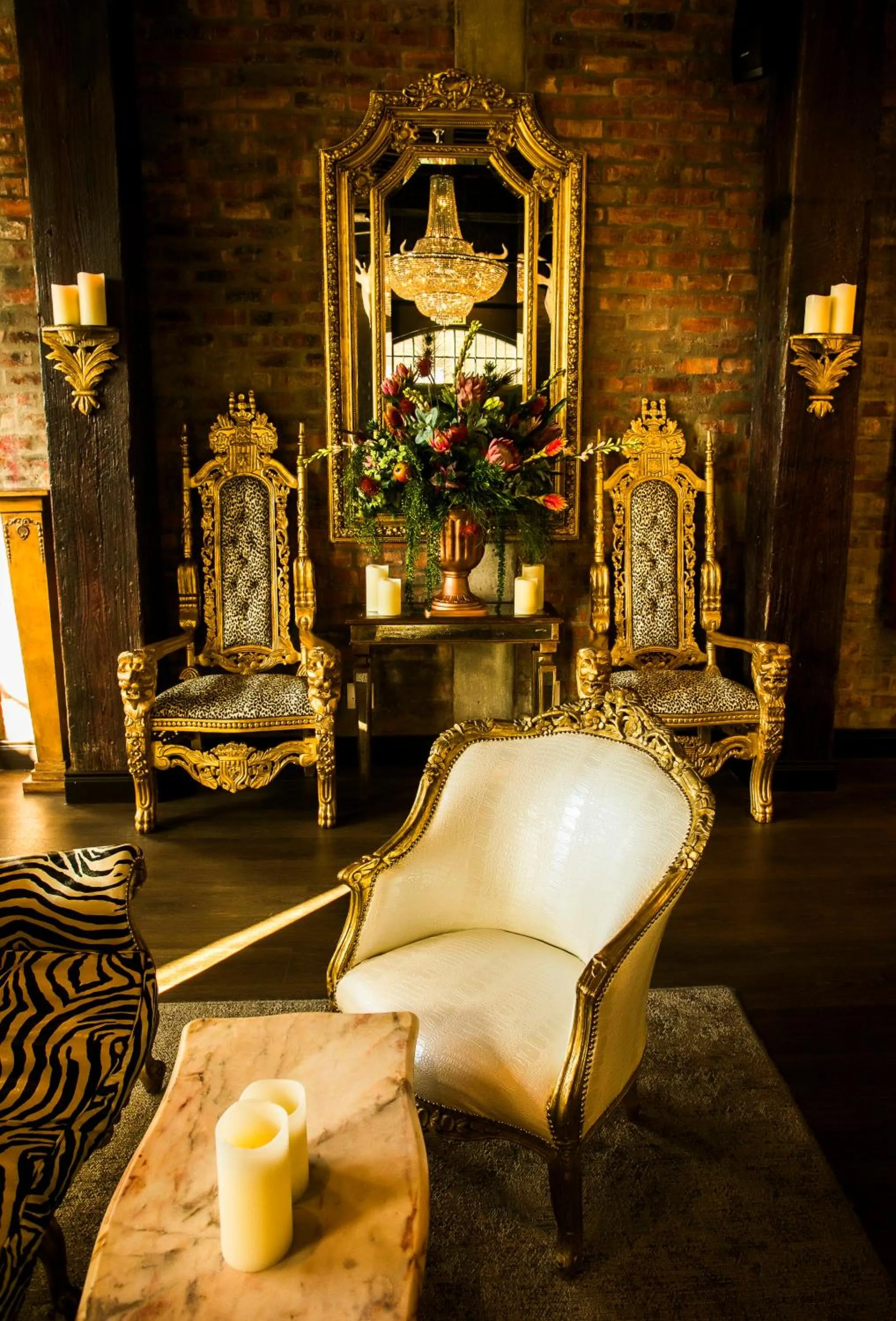 Restaurant/places to eat in ONOMO Hotel Waterfront