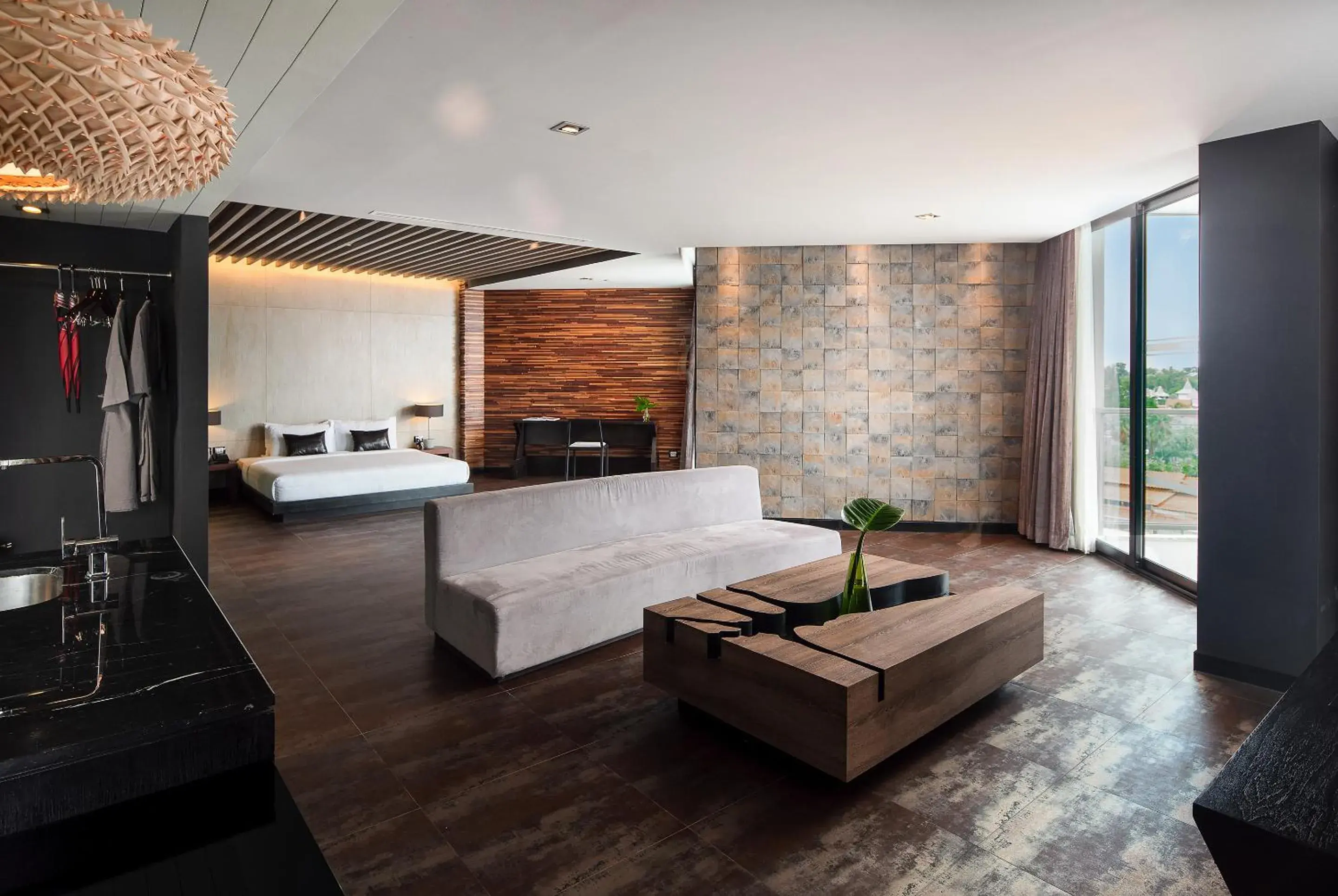 Royal Suite Sea View in TSix5 Quarter Royal Suite Sea View in TSix5 Quarter