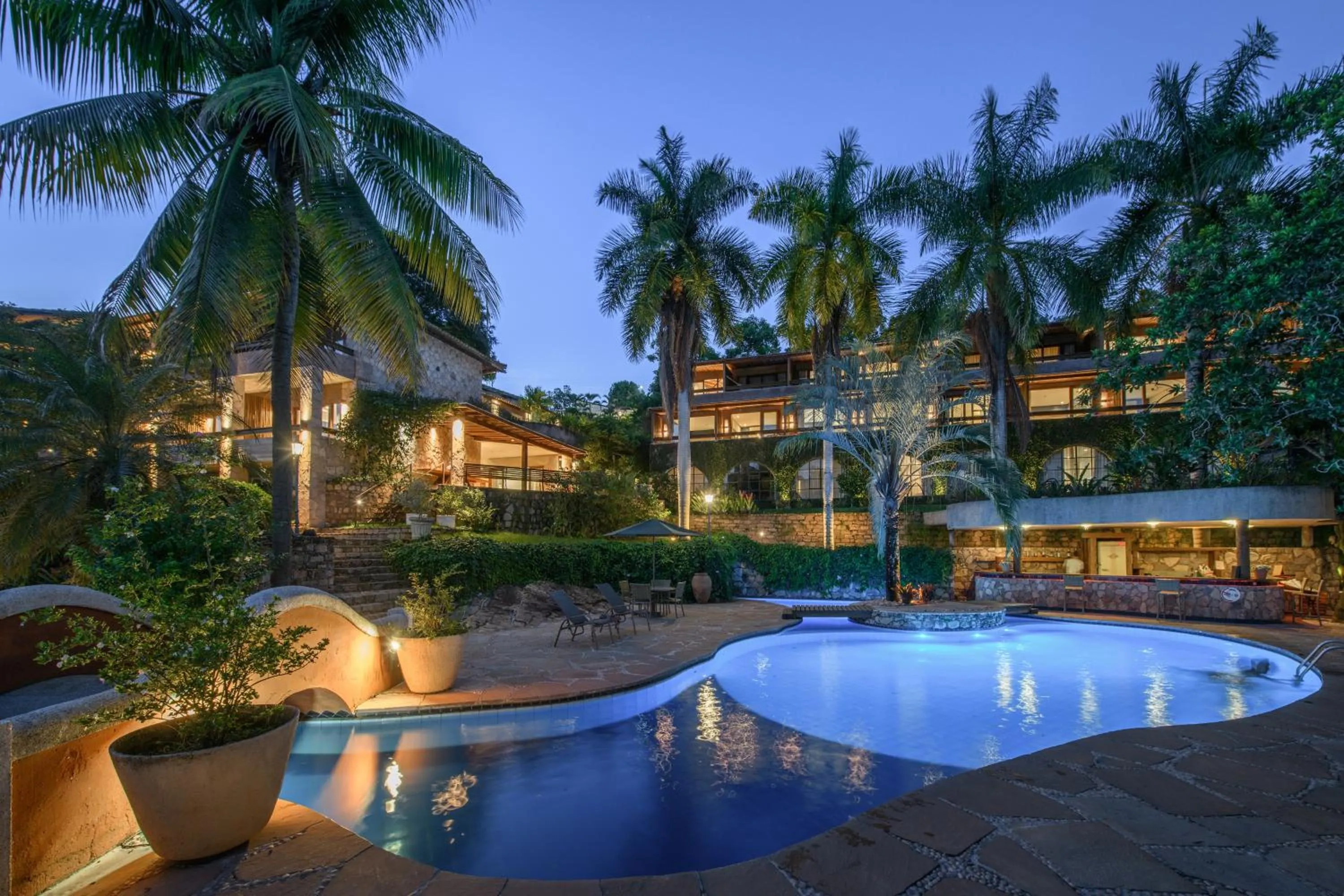 Swimming pool in Hotel Canto das Águas - Roteiro de Charme