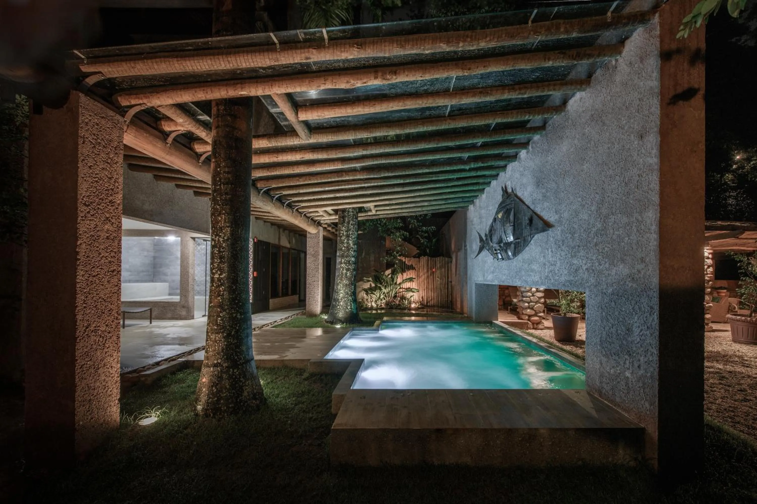 Swimming pool in Hotel Canto das Águas - Roteiro de Charme