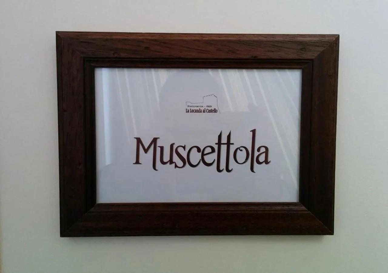 Photo of the whole room in La Locanda al Castello