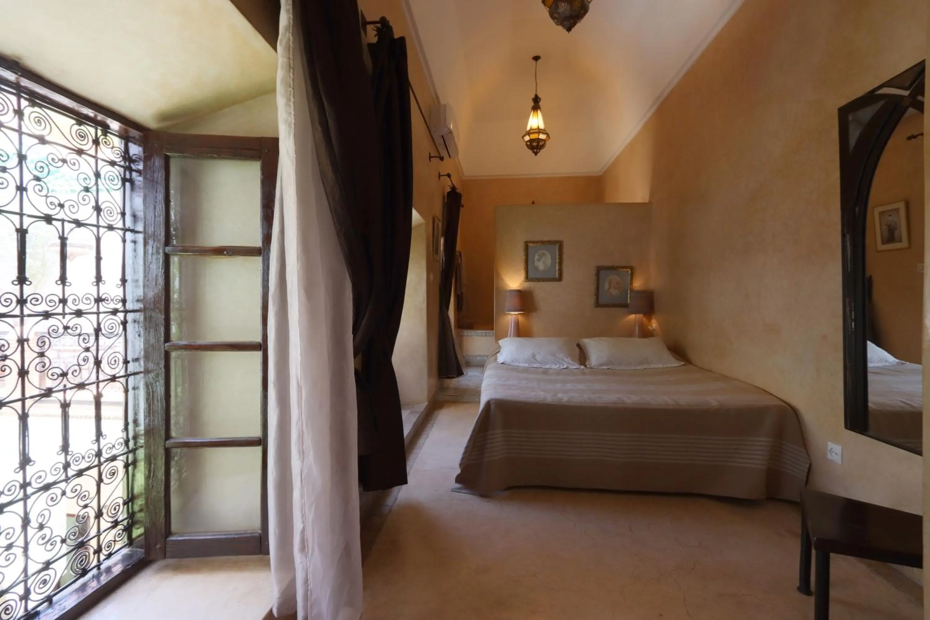 Photo of the whole room, Bed in Dar Warda