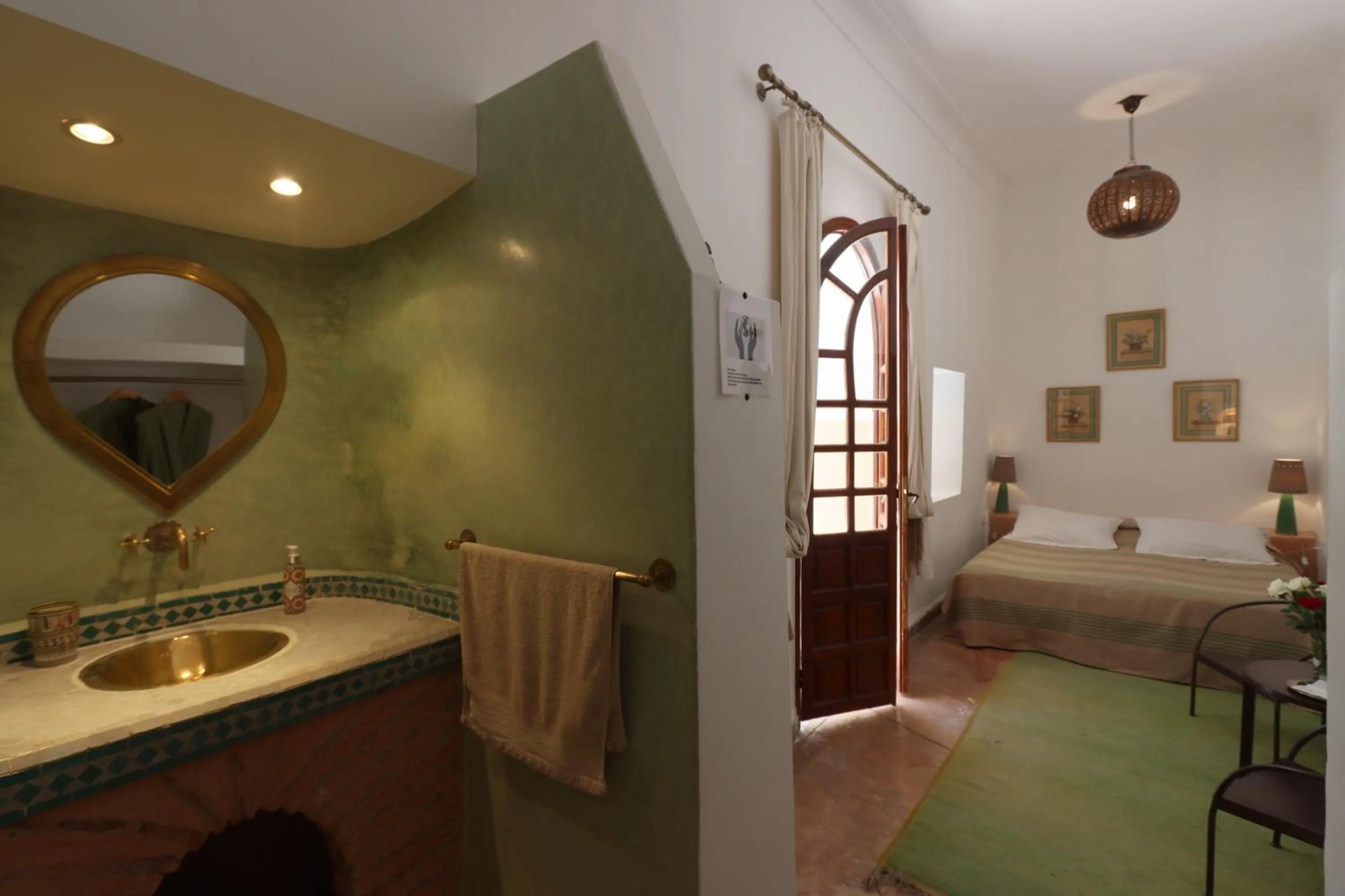 Photo of the whole room, Bed in Dar Warda