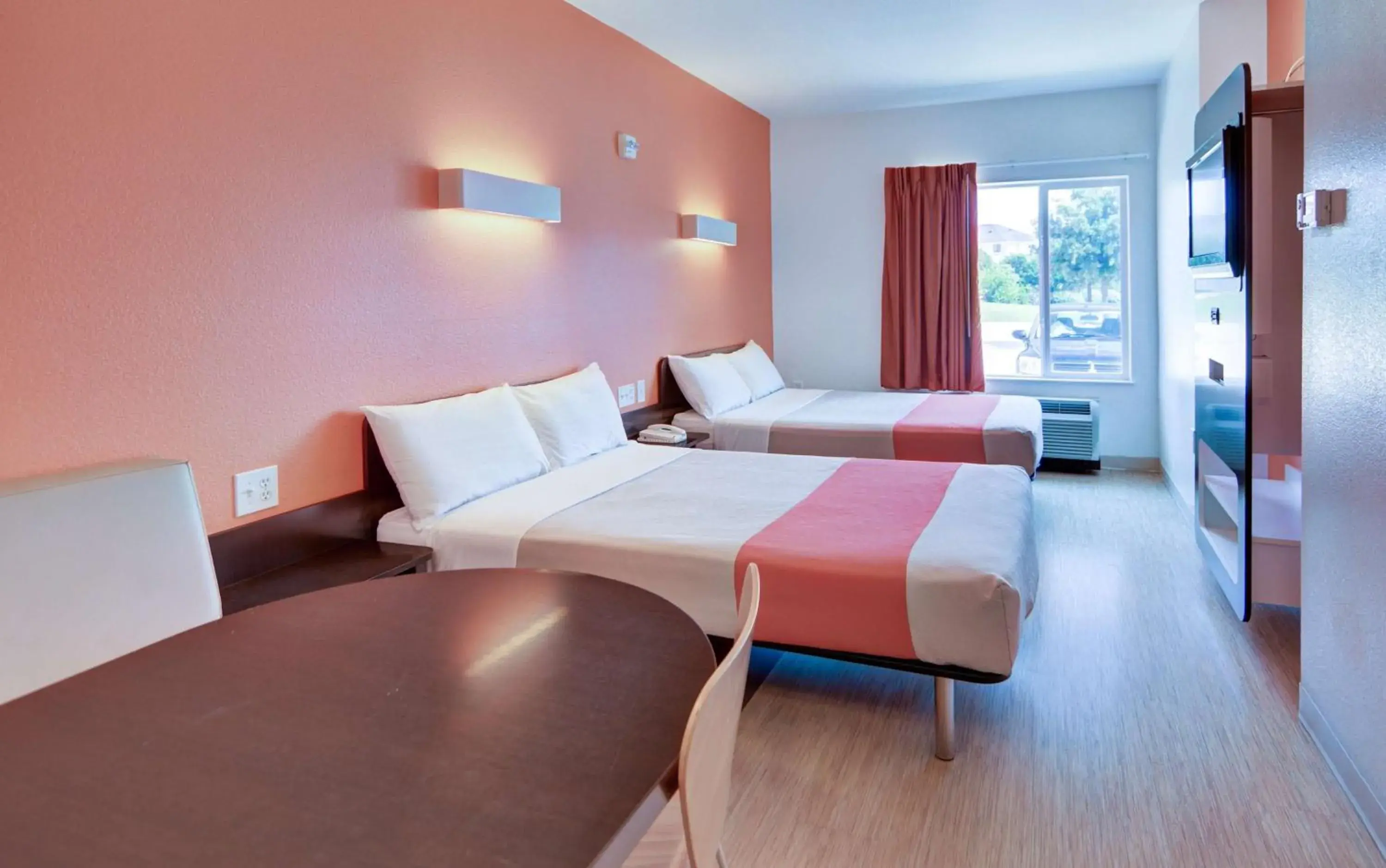 Quadruple Room - Disability Access - Non-Smoking in Motel 6-Roanoke, TX - Northlake - Speedway Quadruple Room - Disability Access - Non-Smoking in Motel 6-Roanoke, TX - Northlake - Speedway