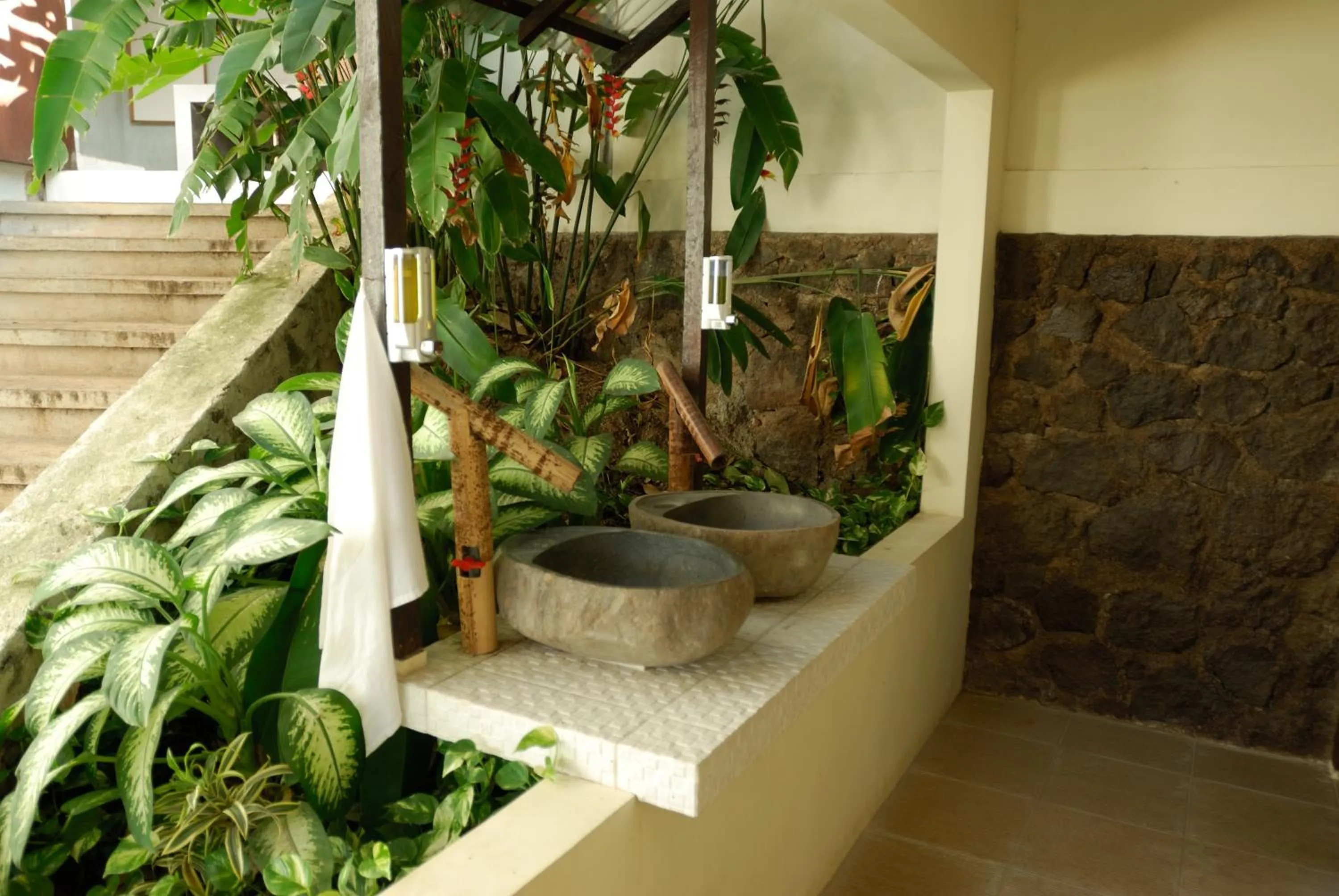 Bathroom in Bastianos Lembeh Dive Resort