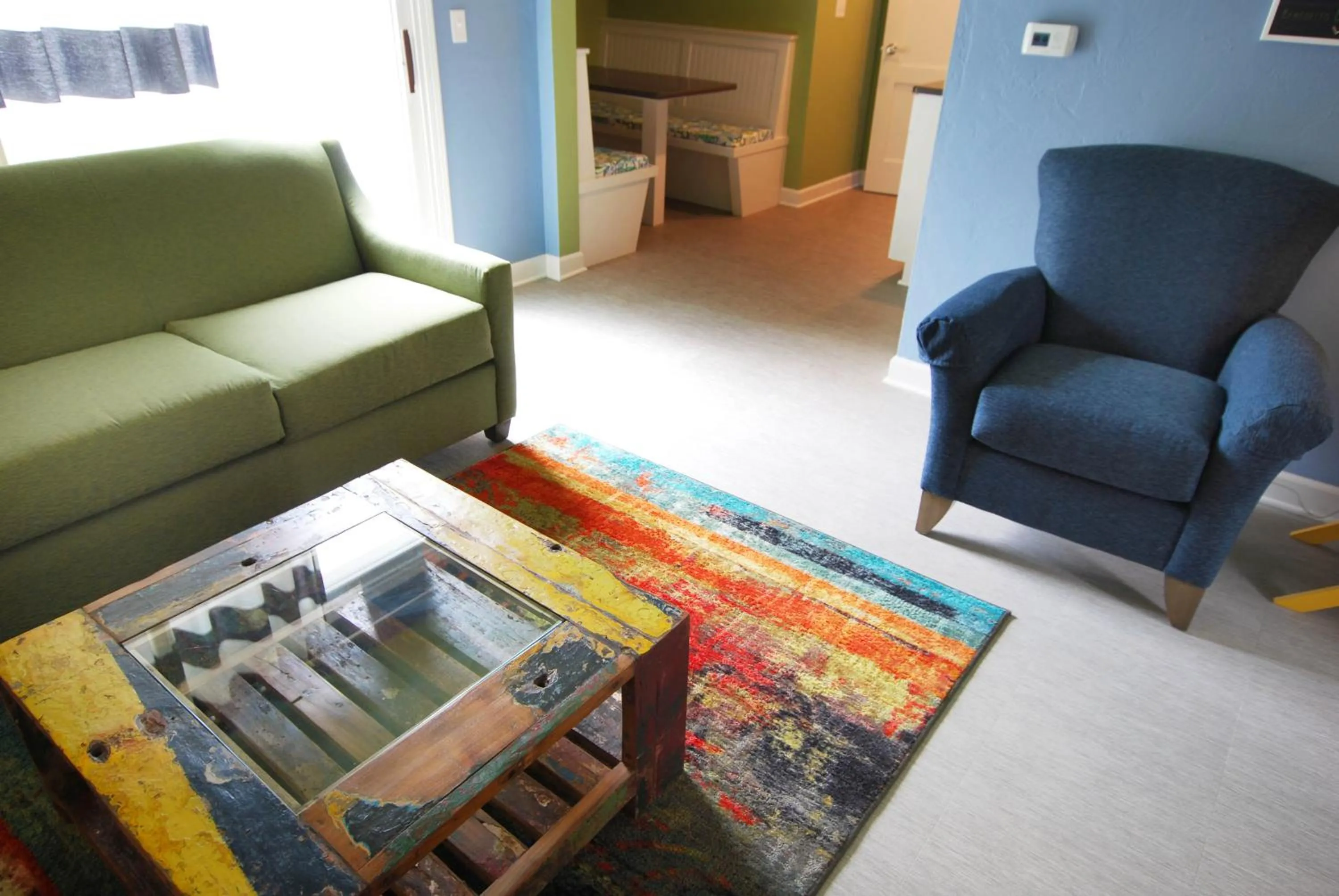 TV and multimedia in Homestead Suites - Fish Creek