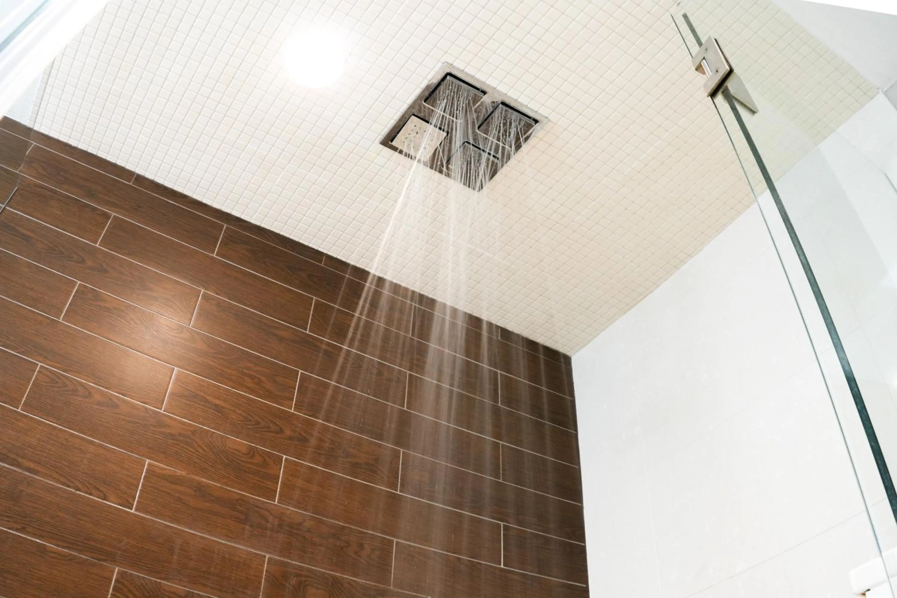 Shower in City Loft Hotel