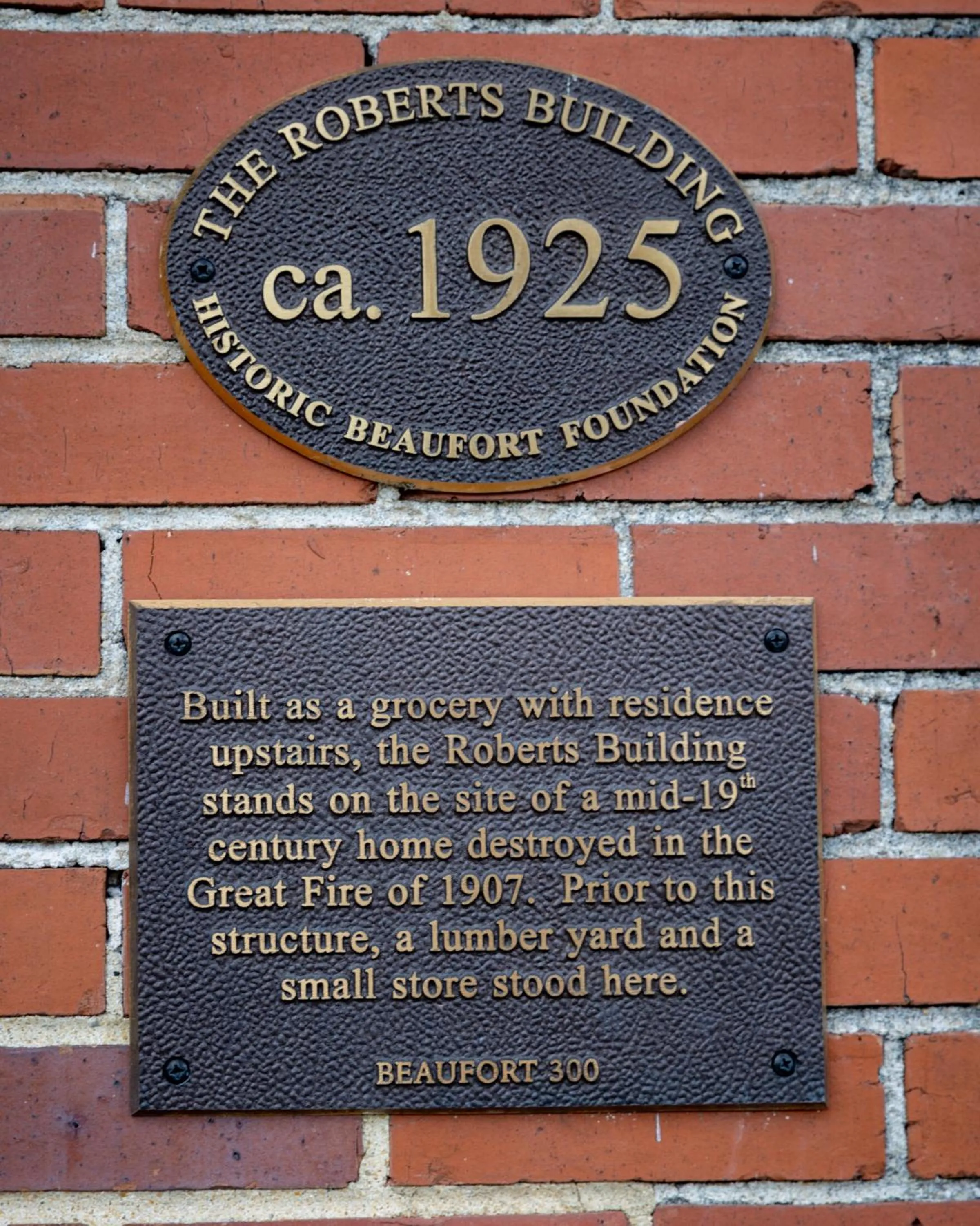 Nearby landmark in City Loft Hotel