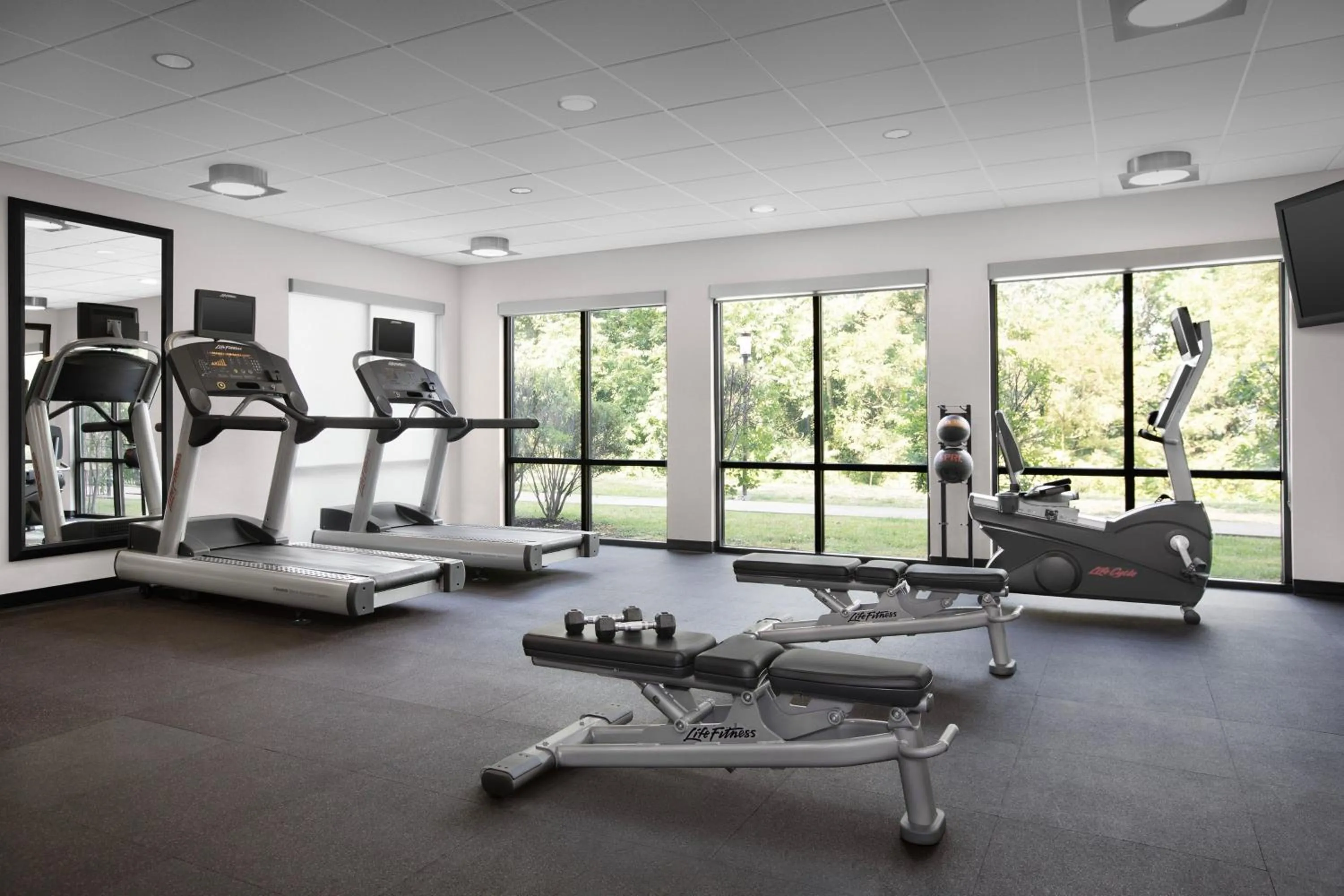 Fitness centre/facilities in TownePlace Suites Bridgeport Clarksburg