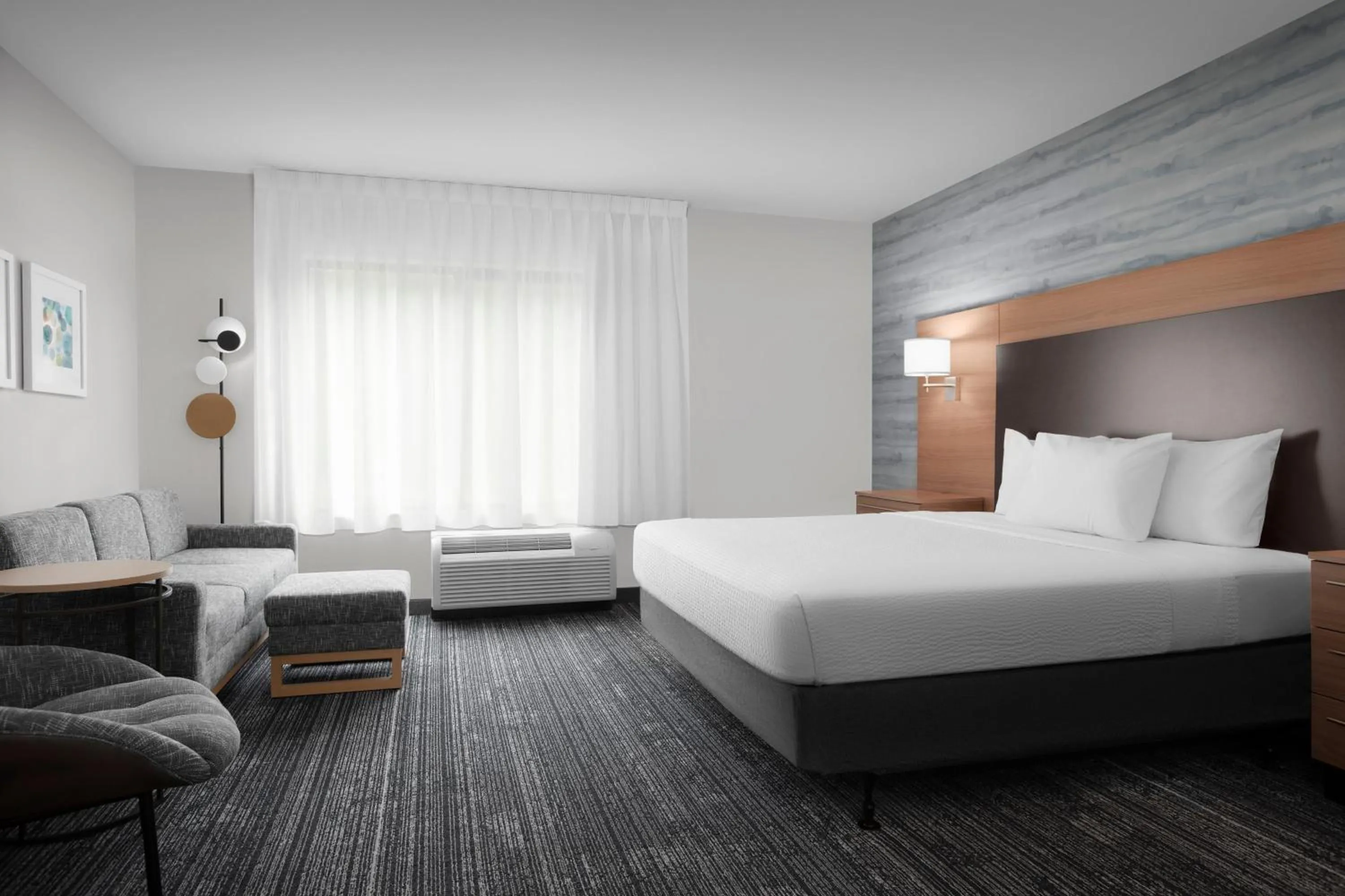 Photo of the whole room, Bed in TownePlace Suites Bridgeport Clarksburg