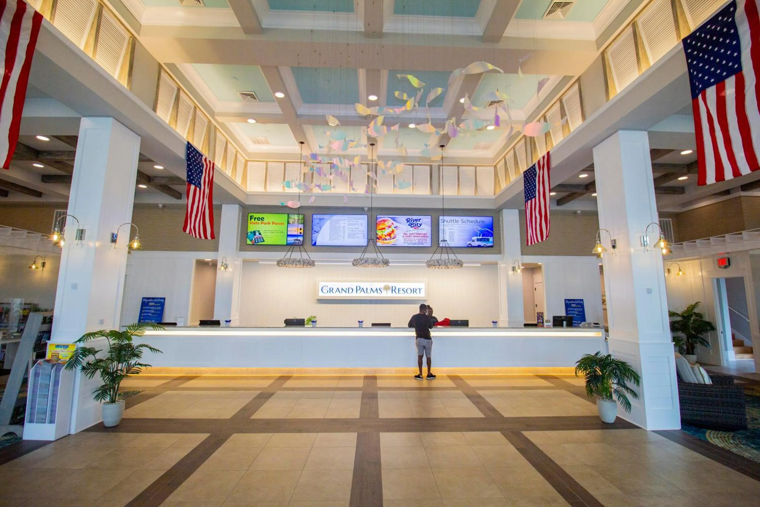 Property building in Grand Palms Resort