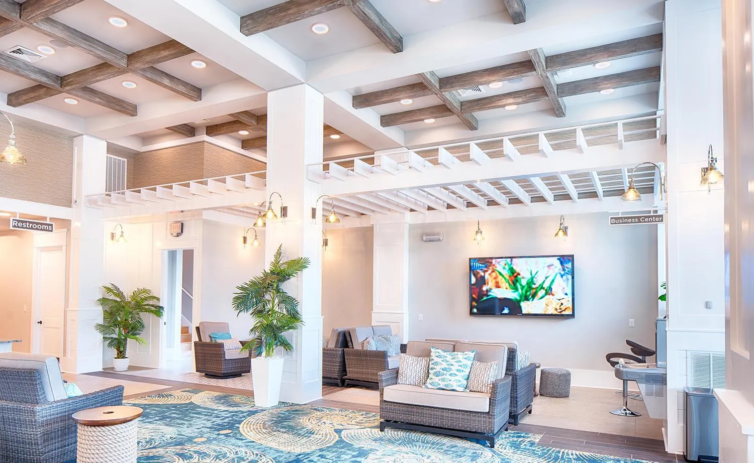 Communal lounge/ TV room in Grand Palms Resort