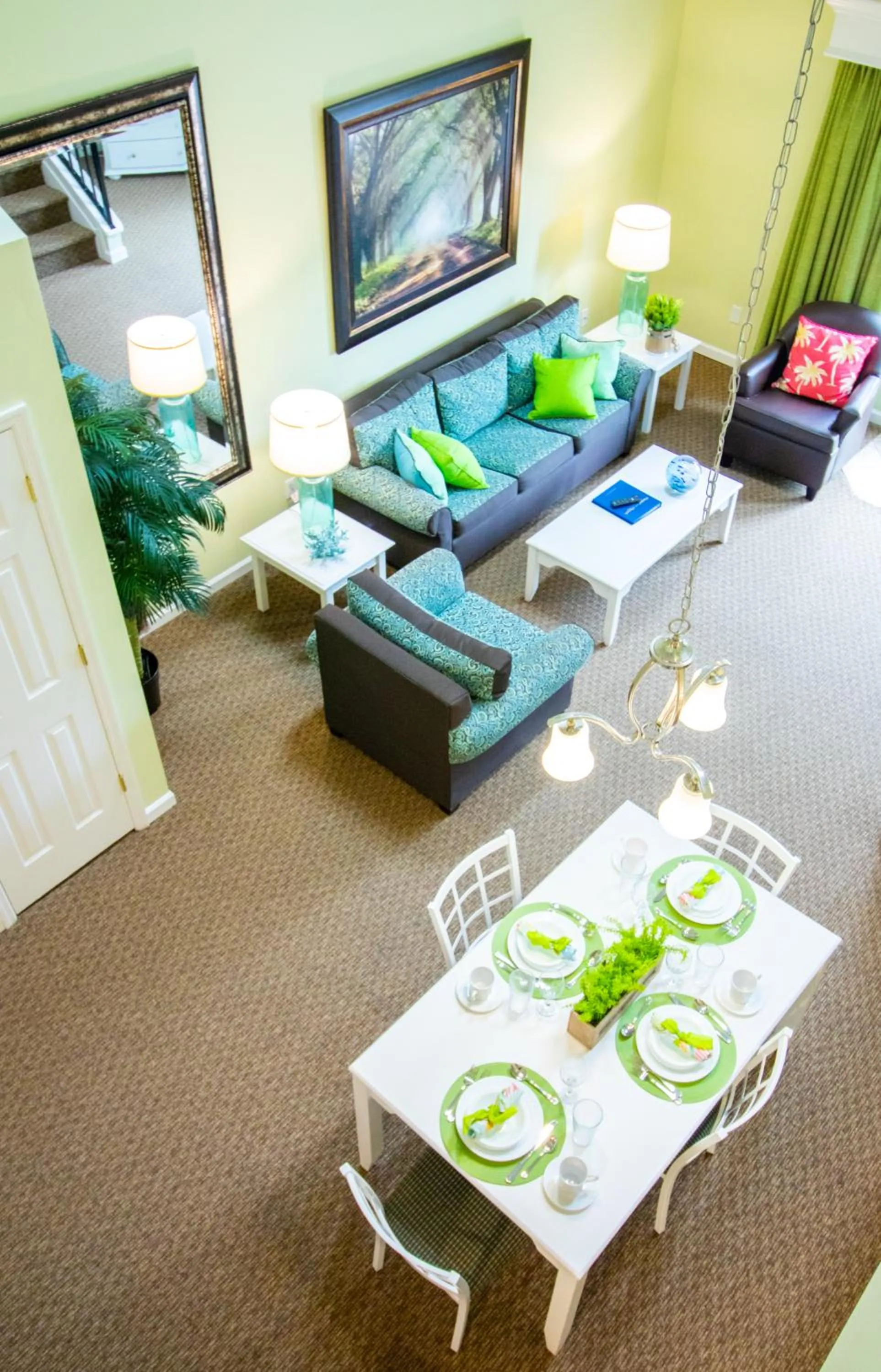 Living room in Grand Palms Resort