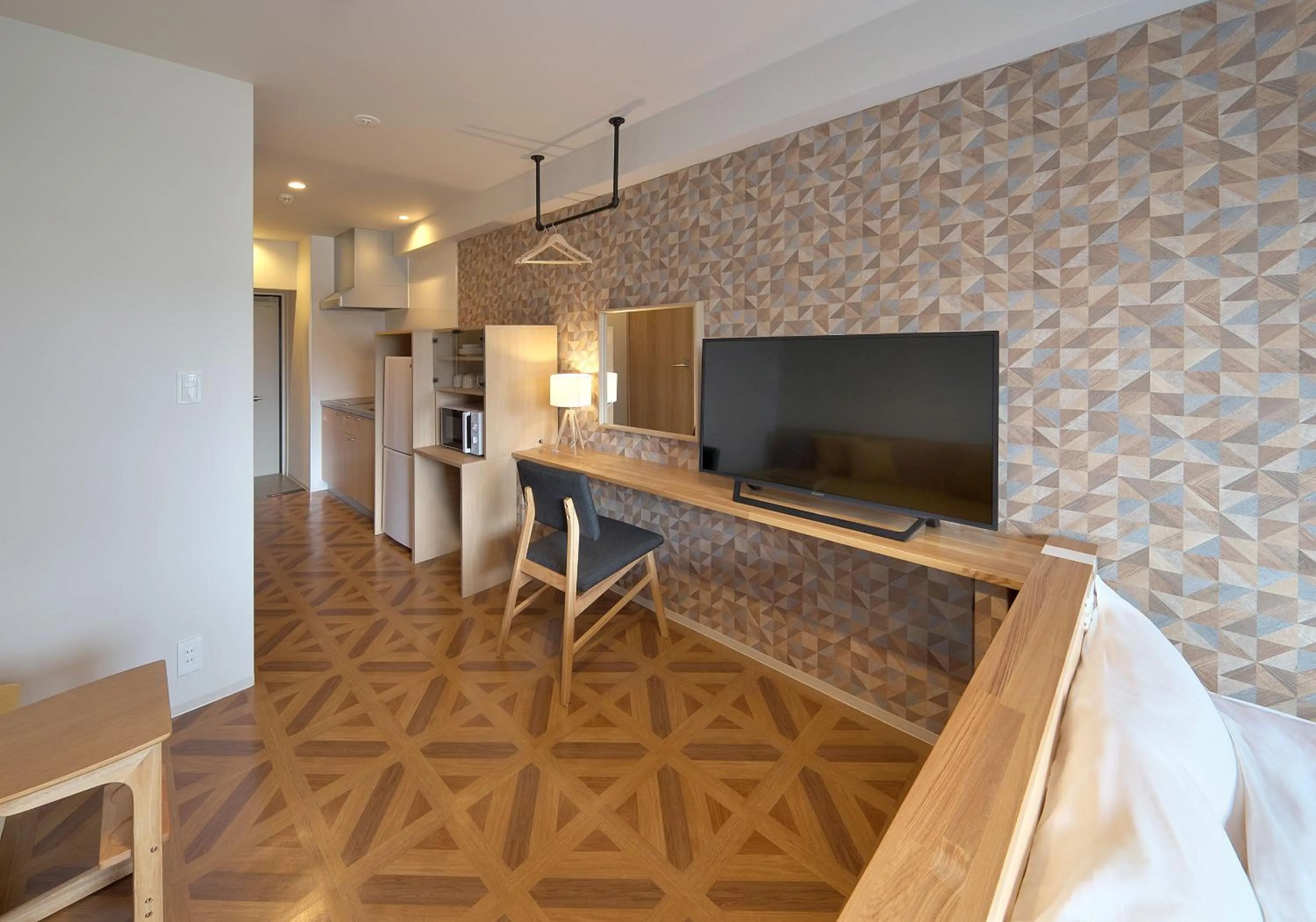 TV and multimedia in e-stay ebisu