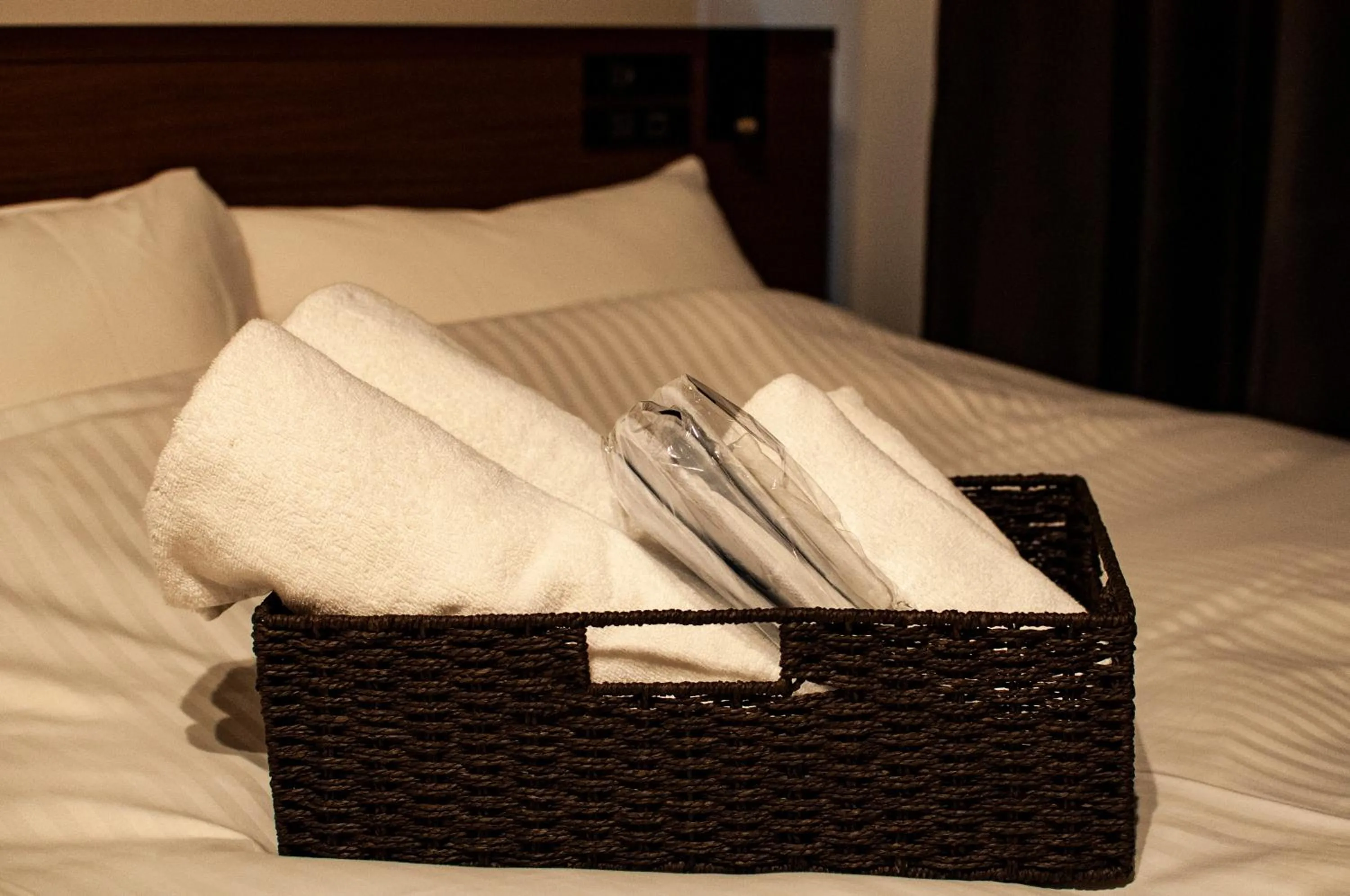 Coffee/tea facilities, Bed in e-stay ebisu