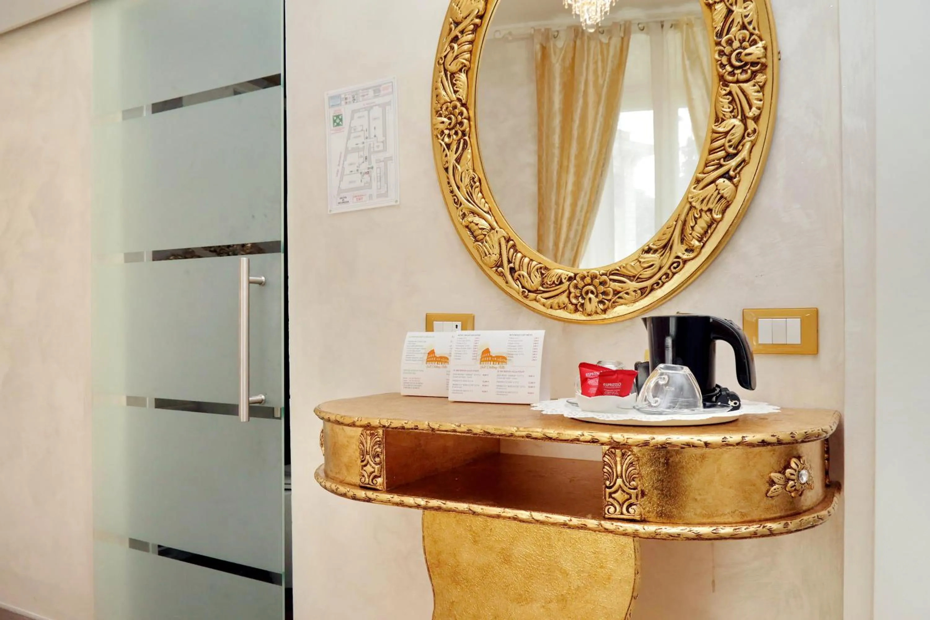 Decorative detail in Just Chilling Suite