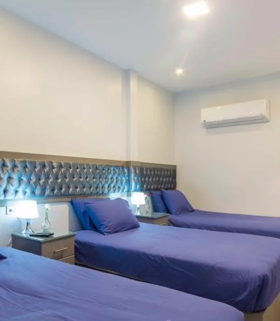 Bedroom, Bed in Pyramids View Inn Bed & Breakfast