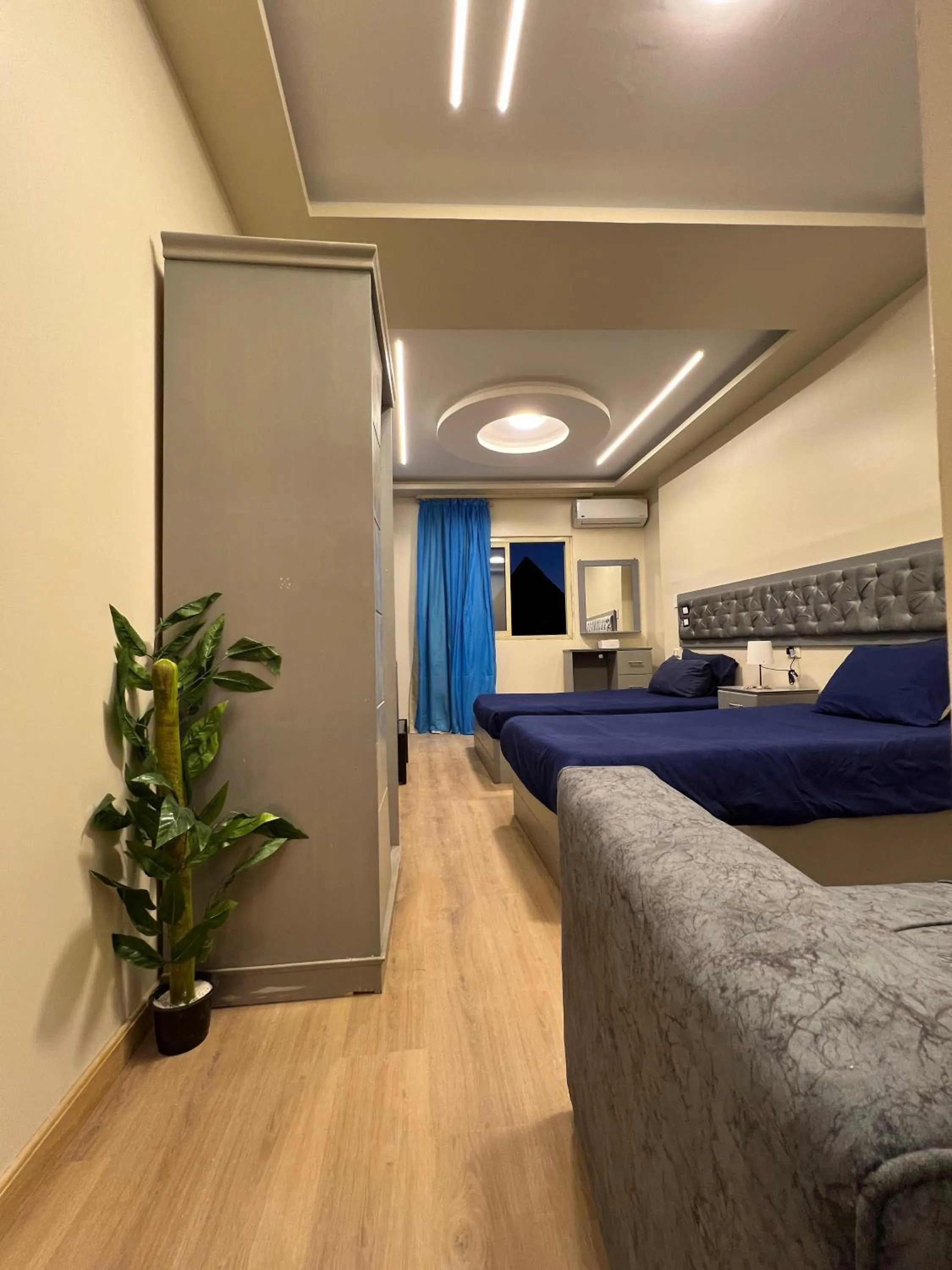 Photo of the whole room, Bed in Pyramids View Inn Bed & Breakfast