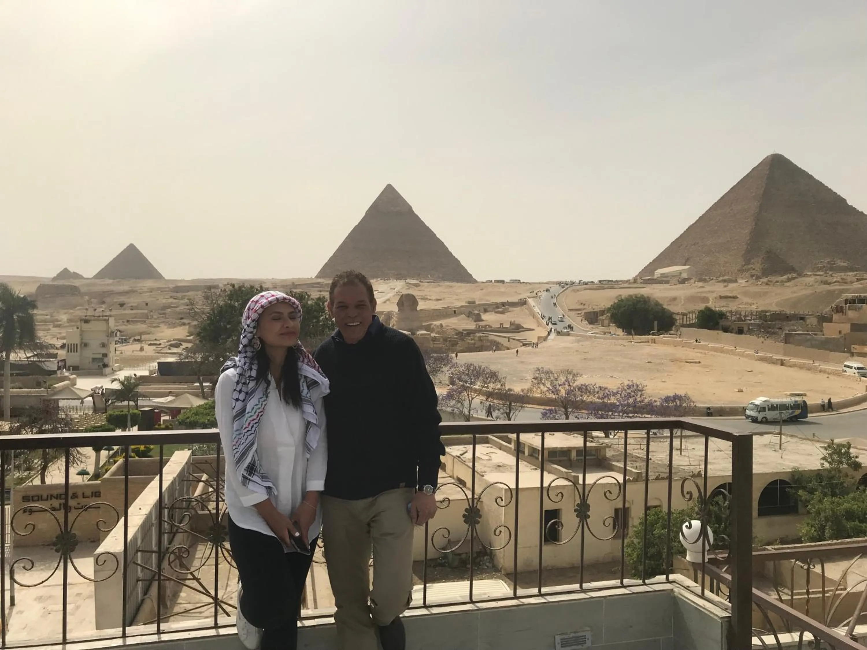 People in Pyramids View Inn Bed & Breakfast