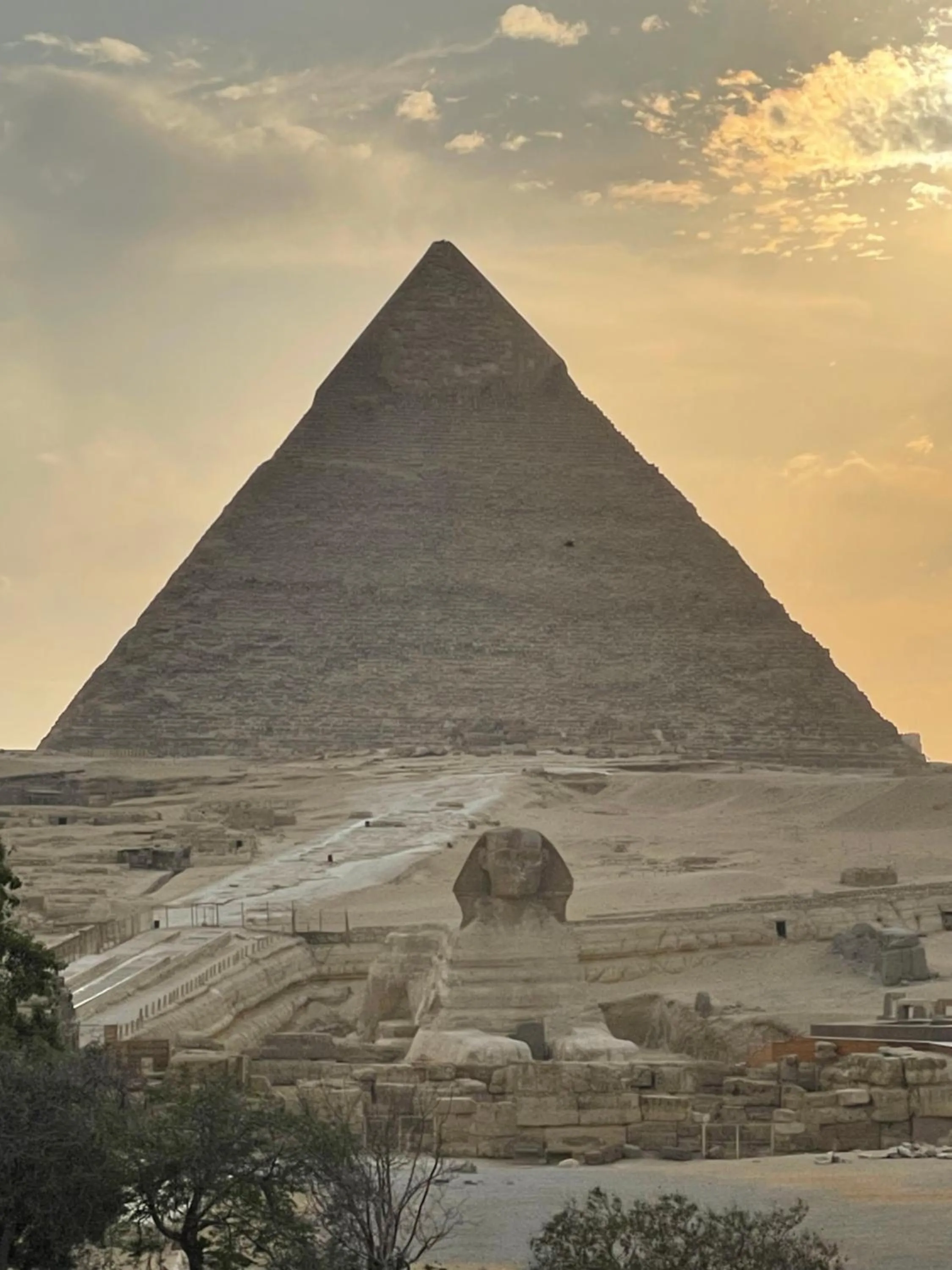 Landmark view in Pyramids View Inn Bed & Breakfast