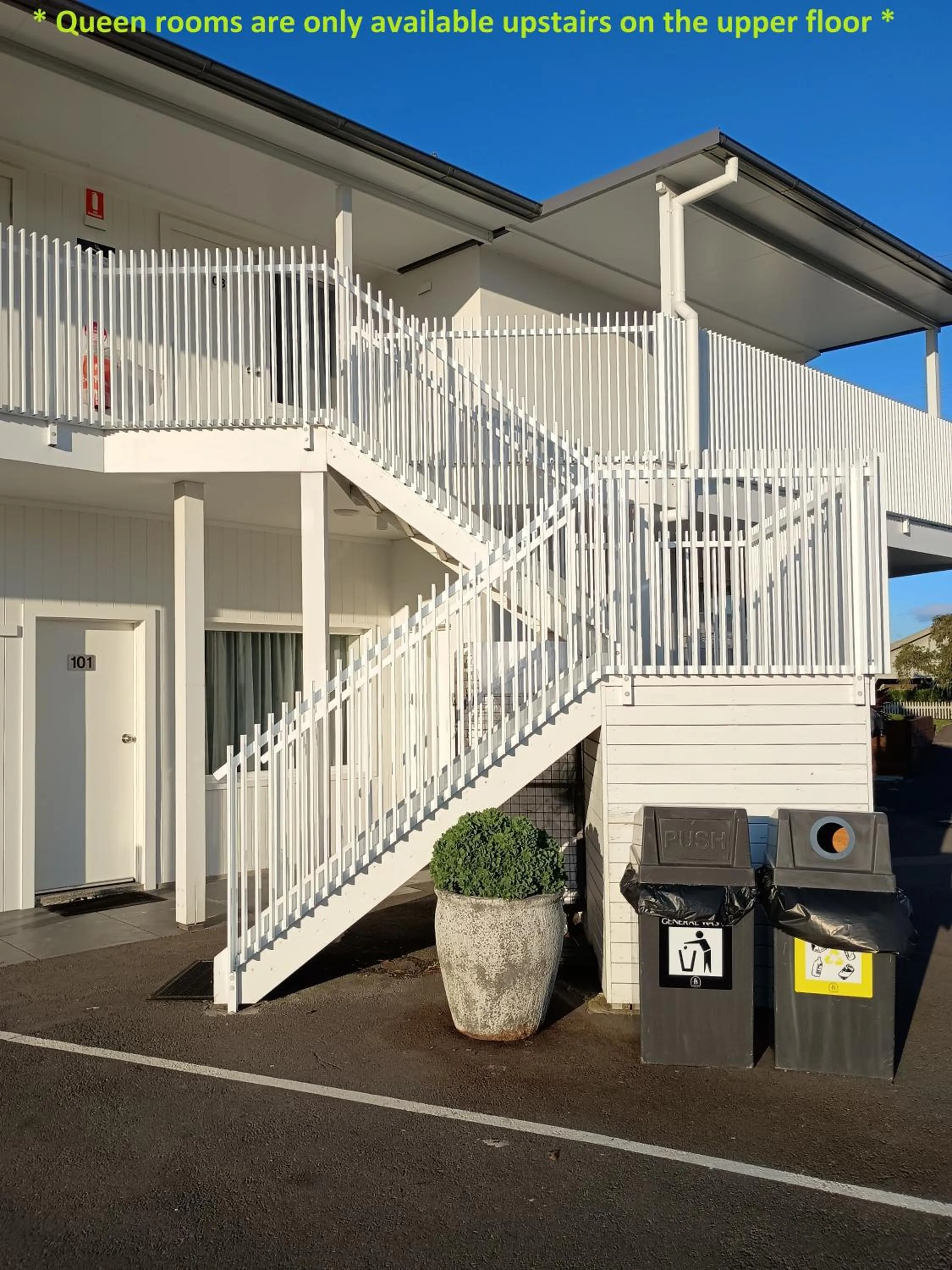 Balcony/Terrace in Surf Beach Motel Newcastle