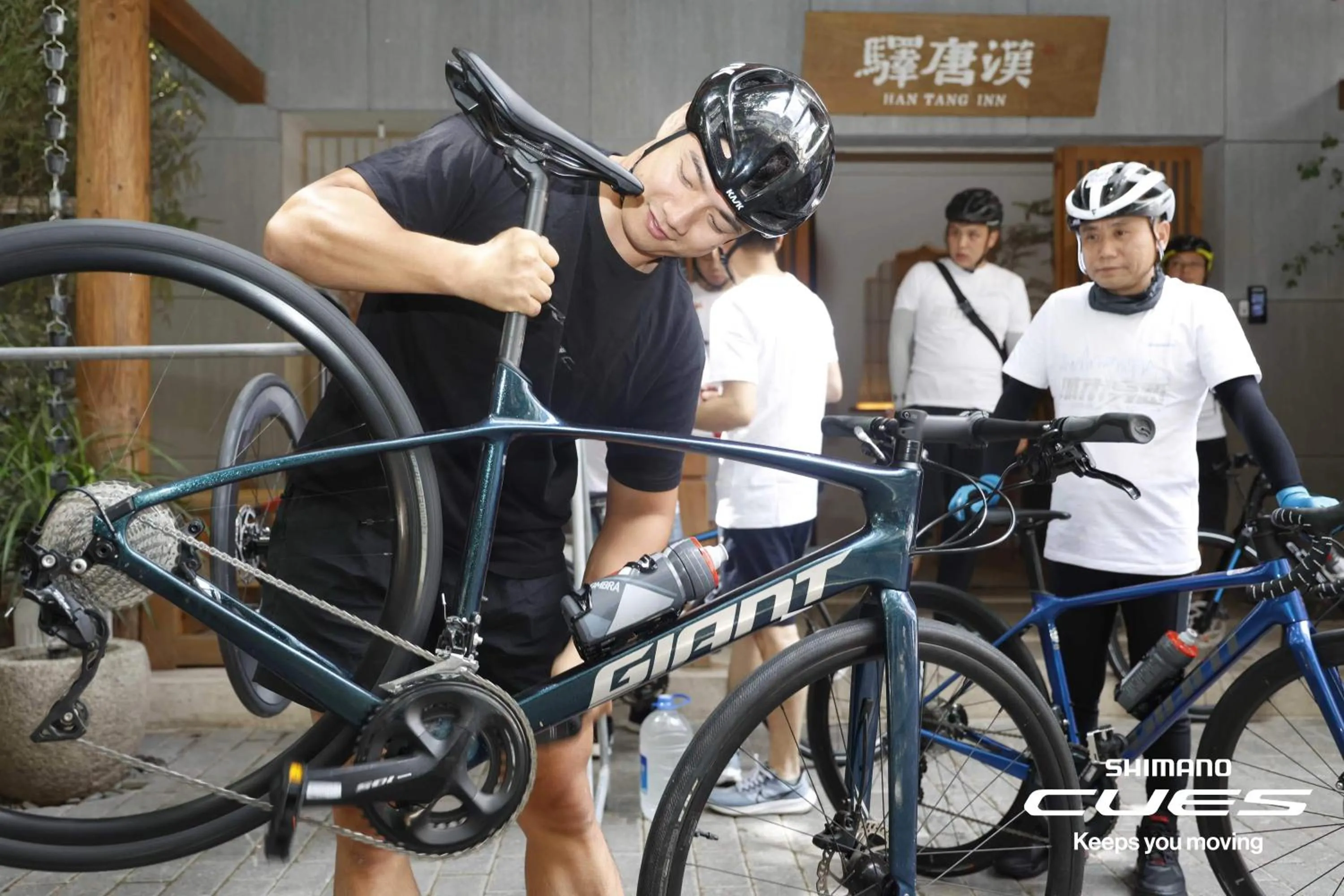 group of guests in Hantang Inn Hostel Xi'an