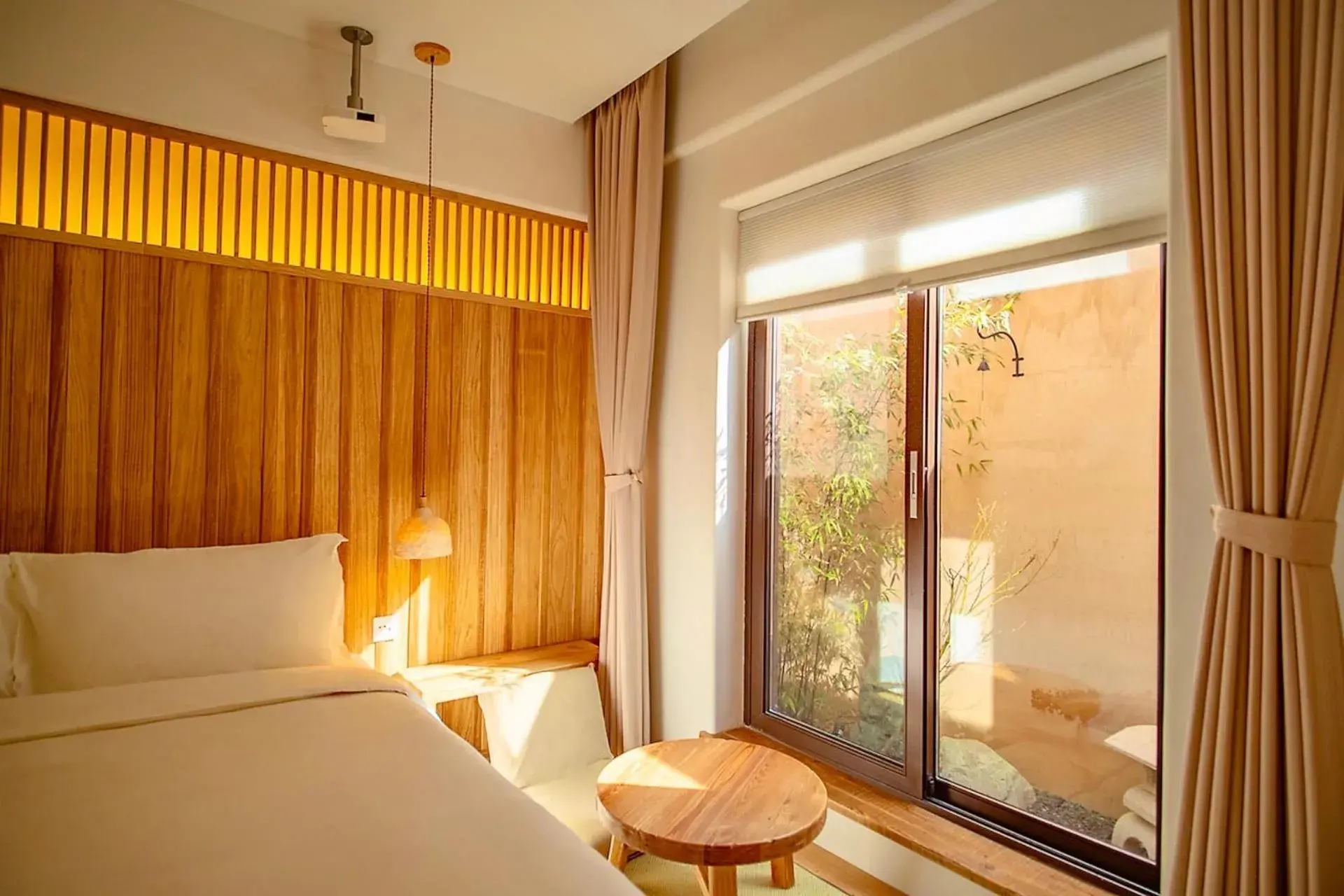 Queen Room with Garden View in Hantang Inn Hostel Xi'an Queen Room with Garden View in Hantang Inn Hostel Xi'an