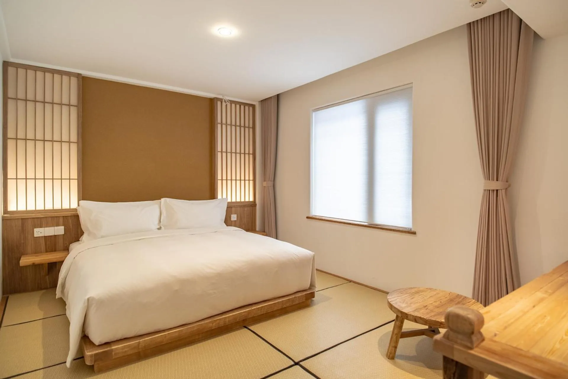 Photo of the whole room, Bed in Hantang Inn Hostel Xi'an