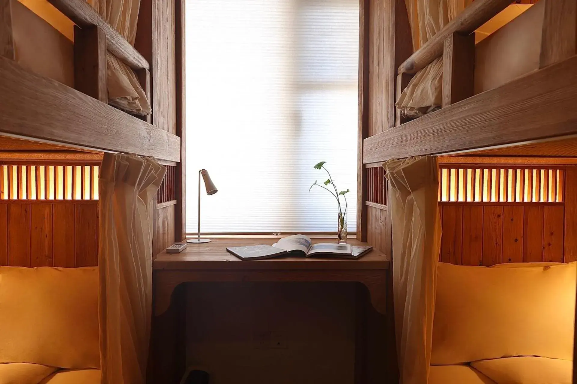 Bed in 4-Bed Mixed Dormitory Room in Hantang Inn Hostel Xi'an Bed in 4-Bed Mixed Dormitory Room in Hantang Inn Hostel Xi'an