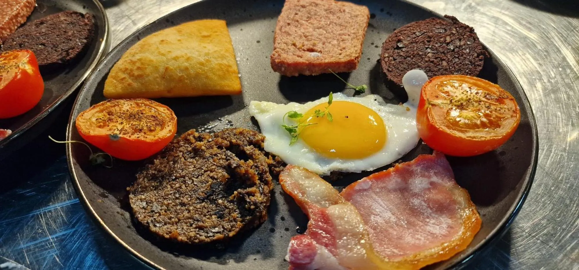 Breakfast in The Galley Of Lorne Inn