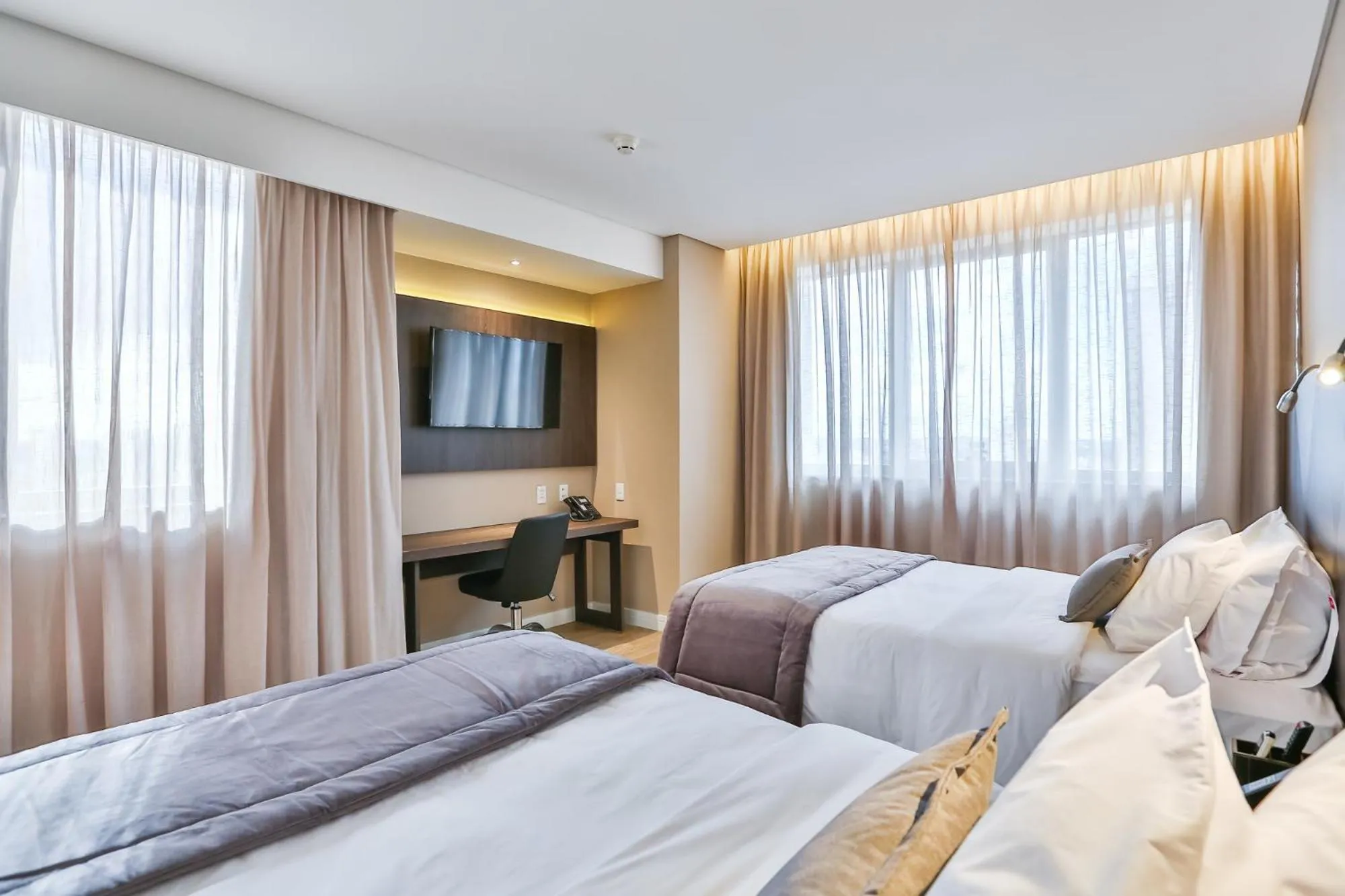 Bedroom, Bed in Transamerica Collection Goiania