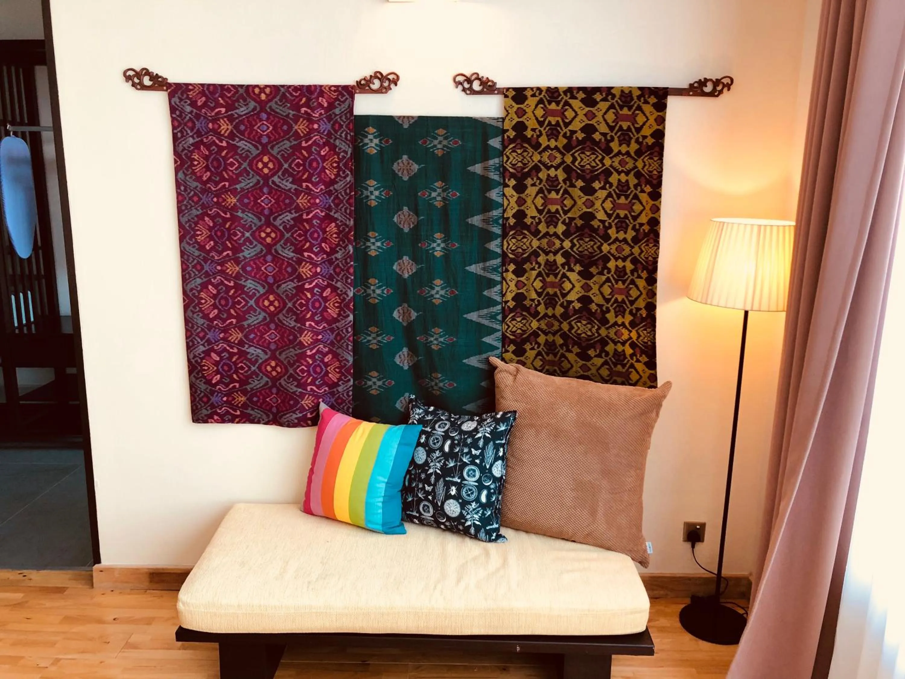 Seating area in Ambong Rainforest Retreat