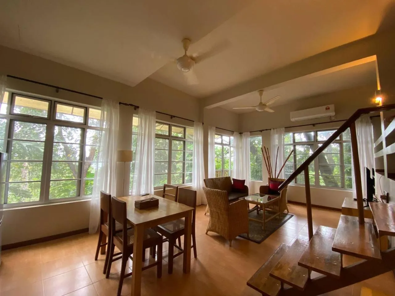 Dining area in Ambong Rainforest Retreat
