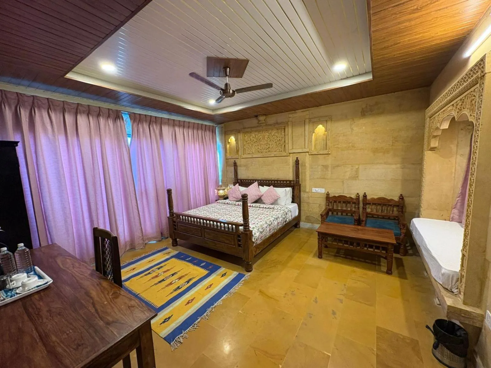 Bedroom, Bed in Hotel Tokyo Palace