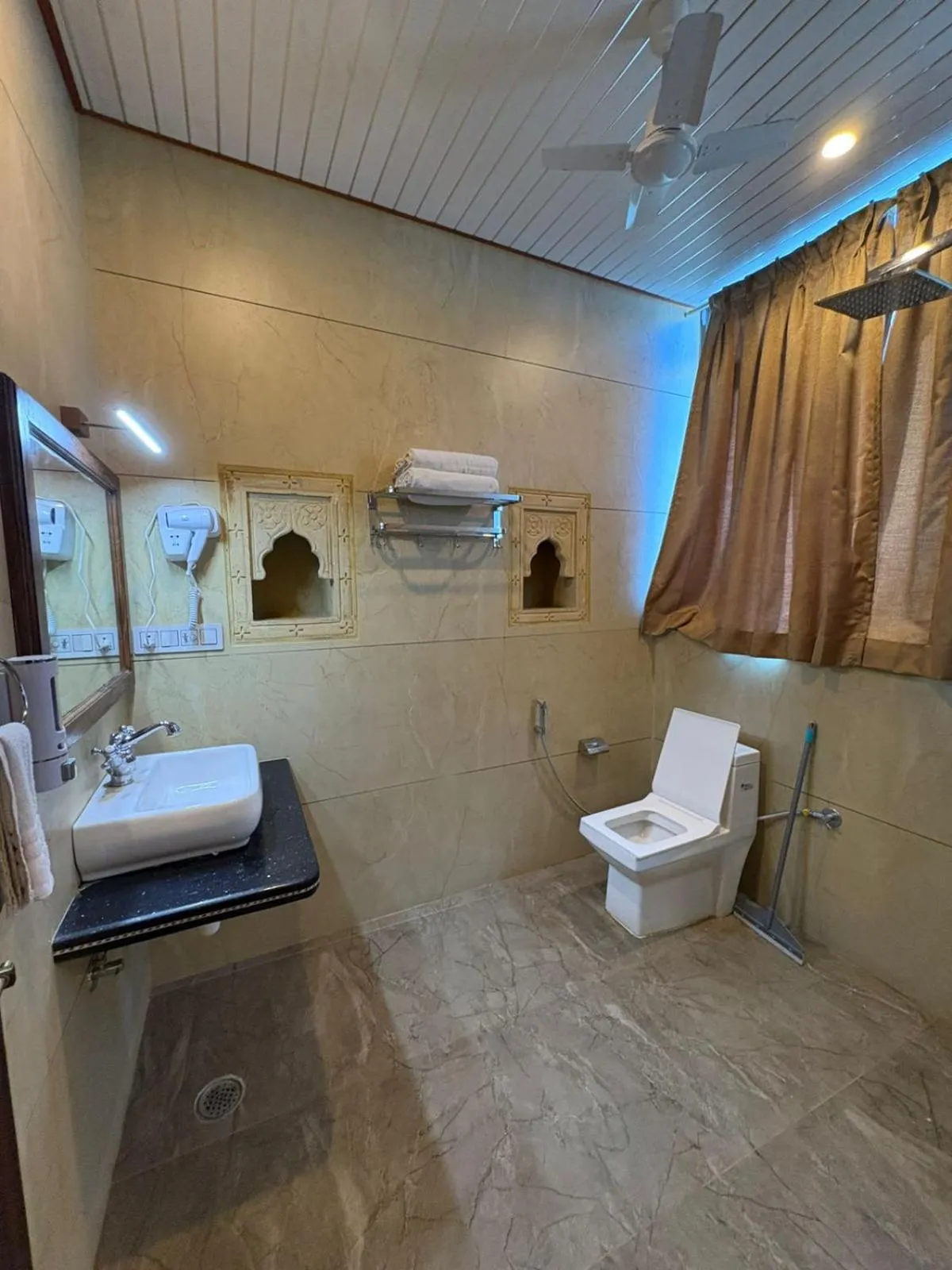 Toilet in Hotel Tokyo Palace