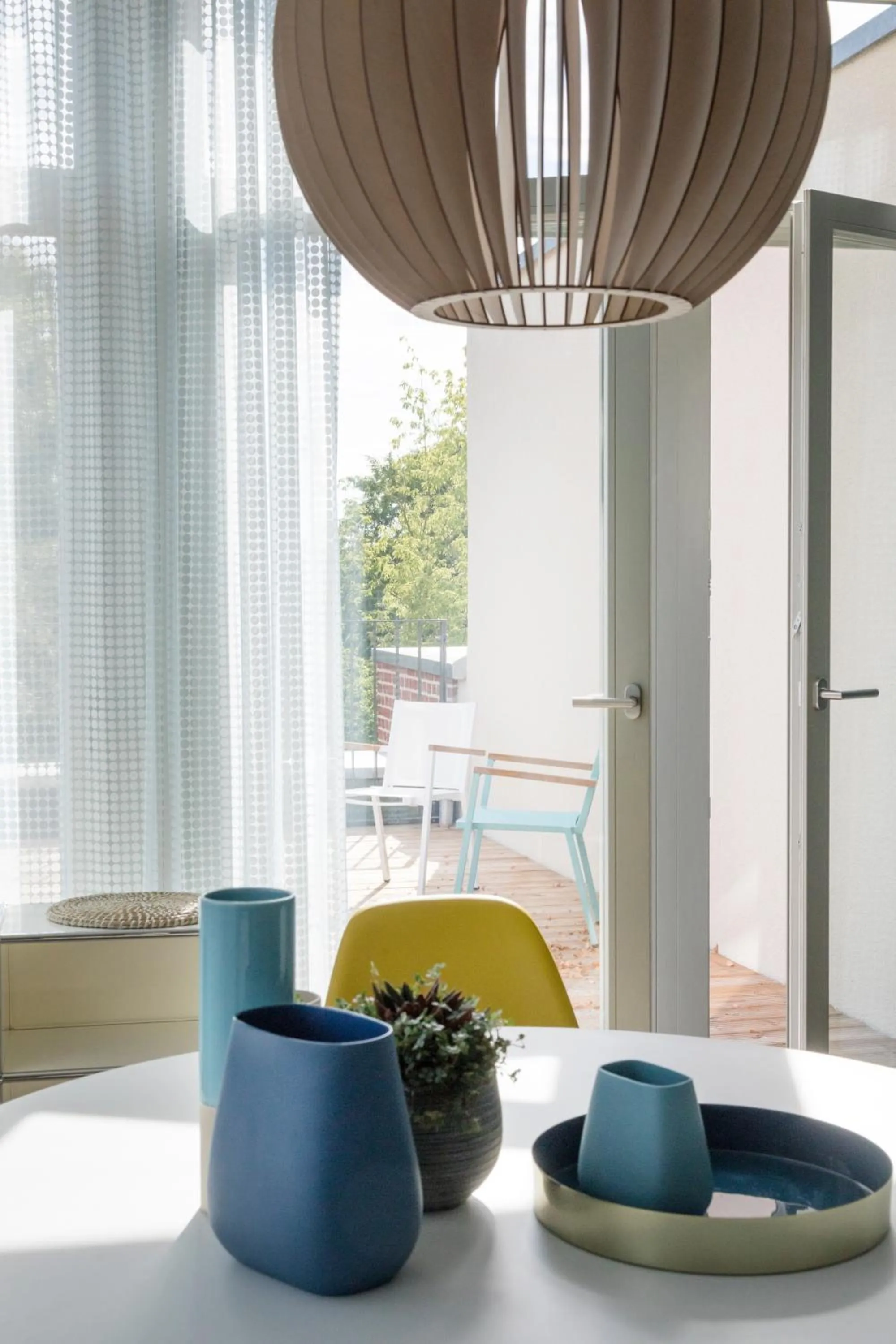 Dining area in Park Penthouses Insel Eiswerder by Suite030