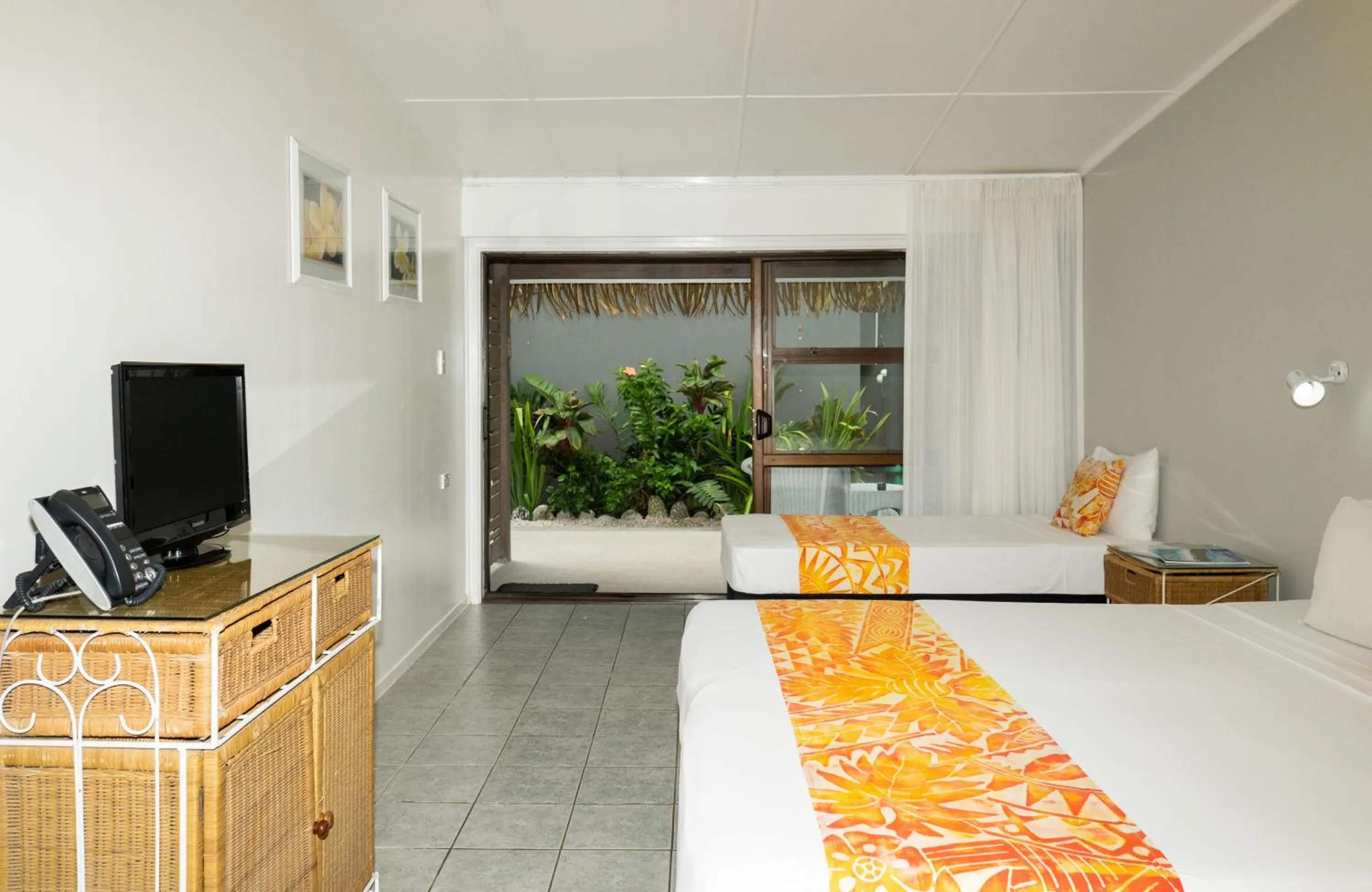 Photo of the whole room, Bed in Club Raro Resort - Adults Only