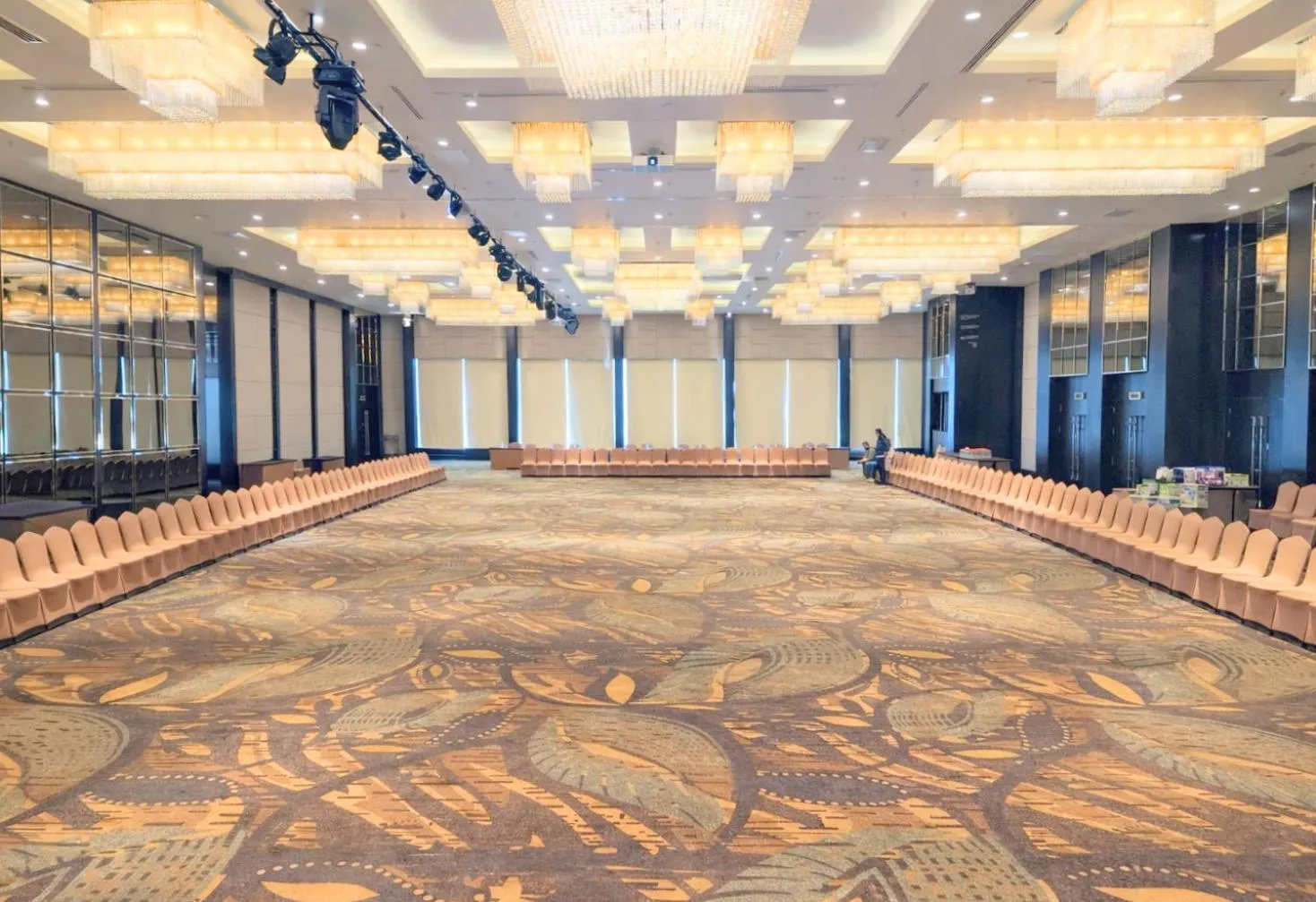 Meeting/conference room in Maple Hotel