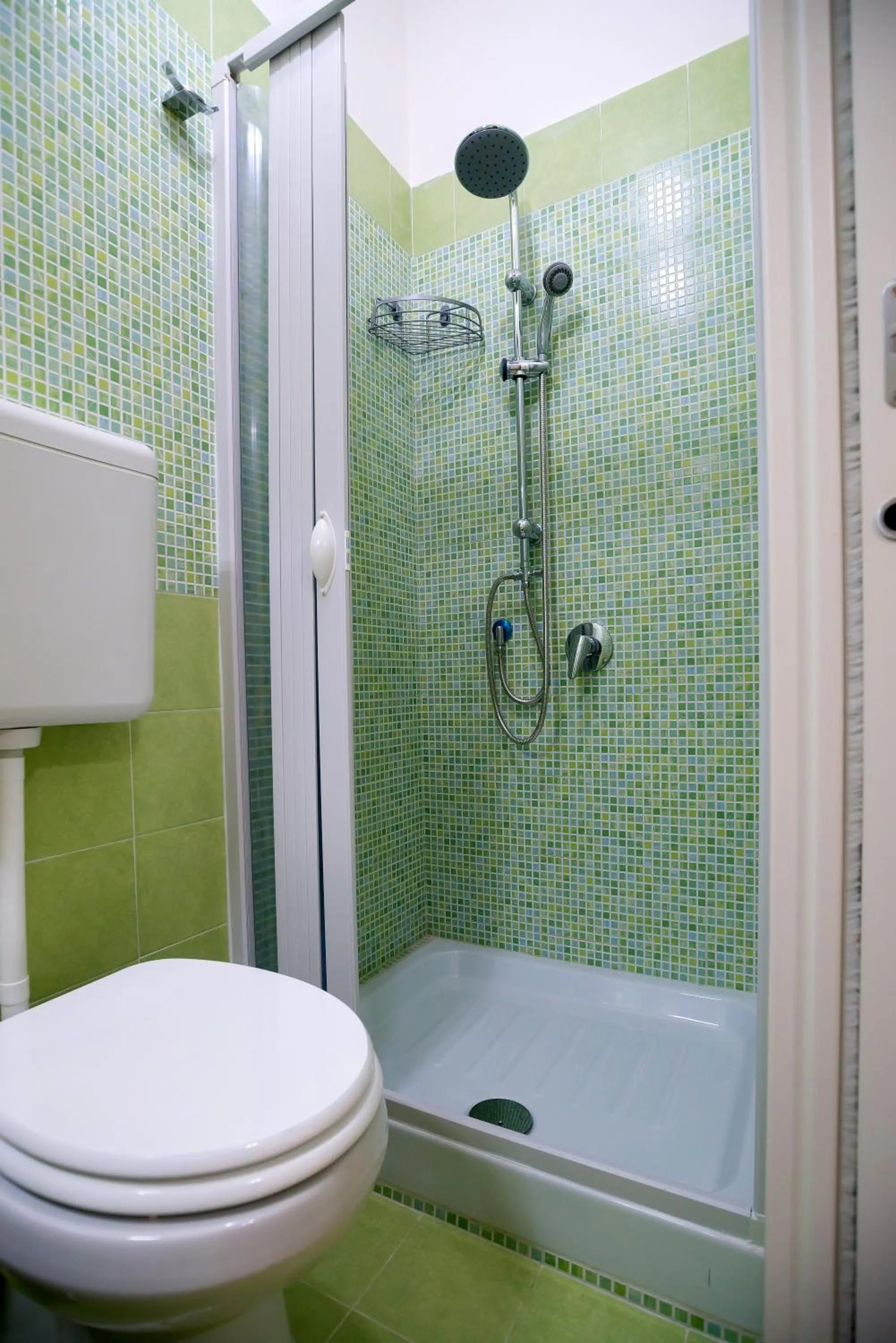 Bathroom in 'A Regina b&b Cetara