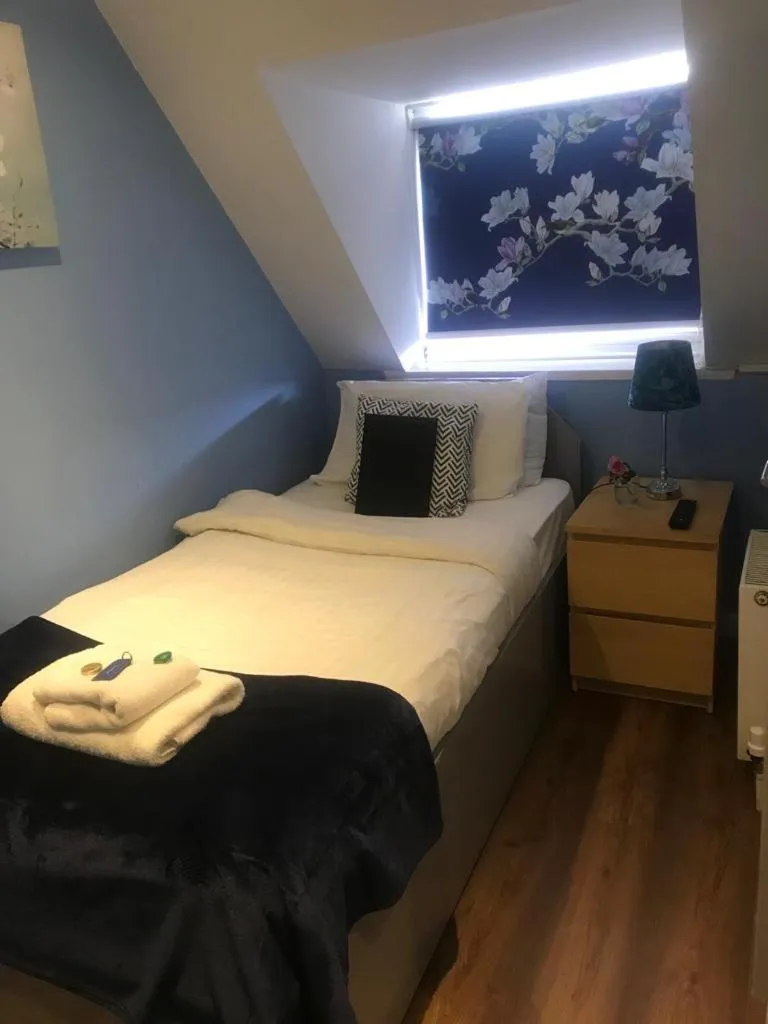 Bed in Kempfield House