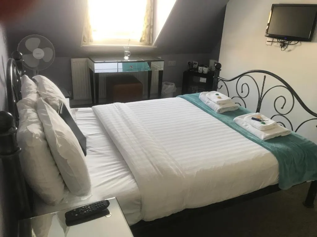 Bed in Kempfield House