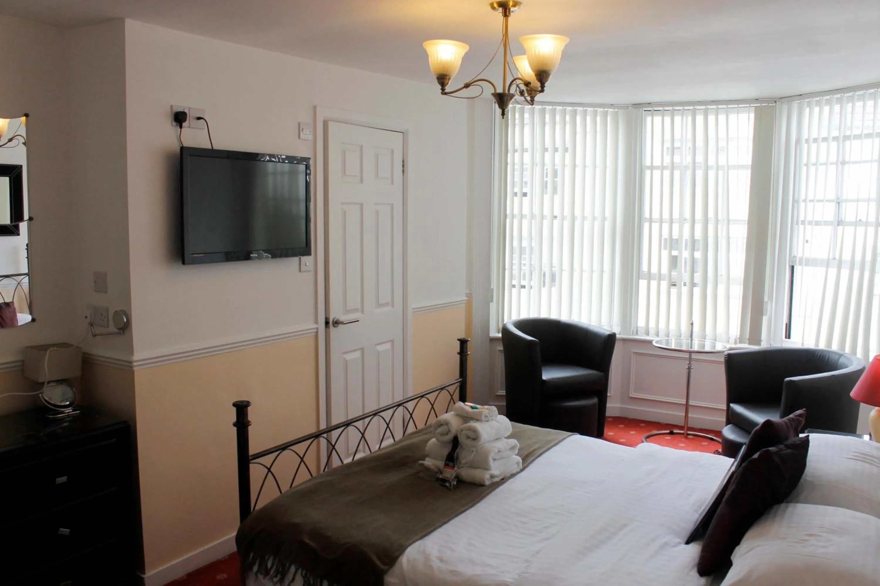 Day, Bed in Kempfield House