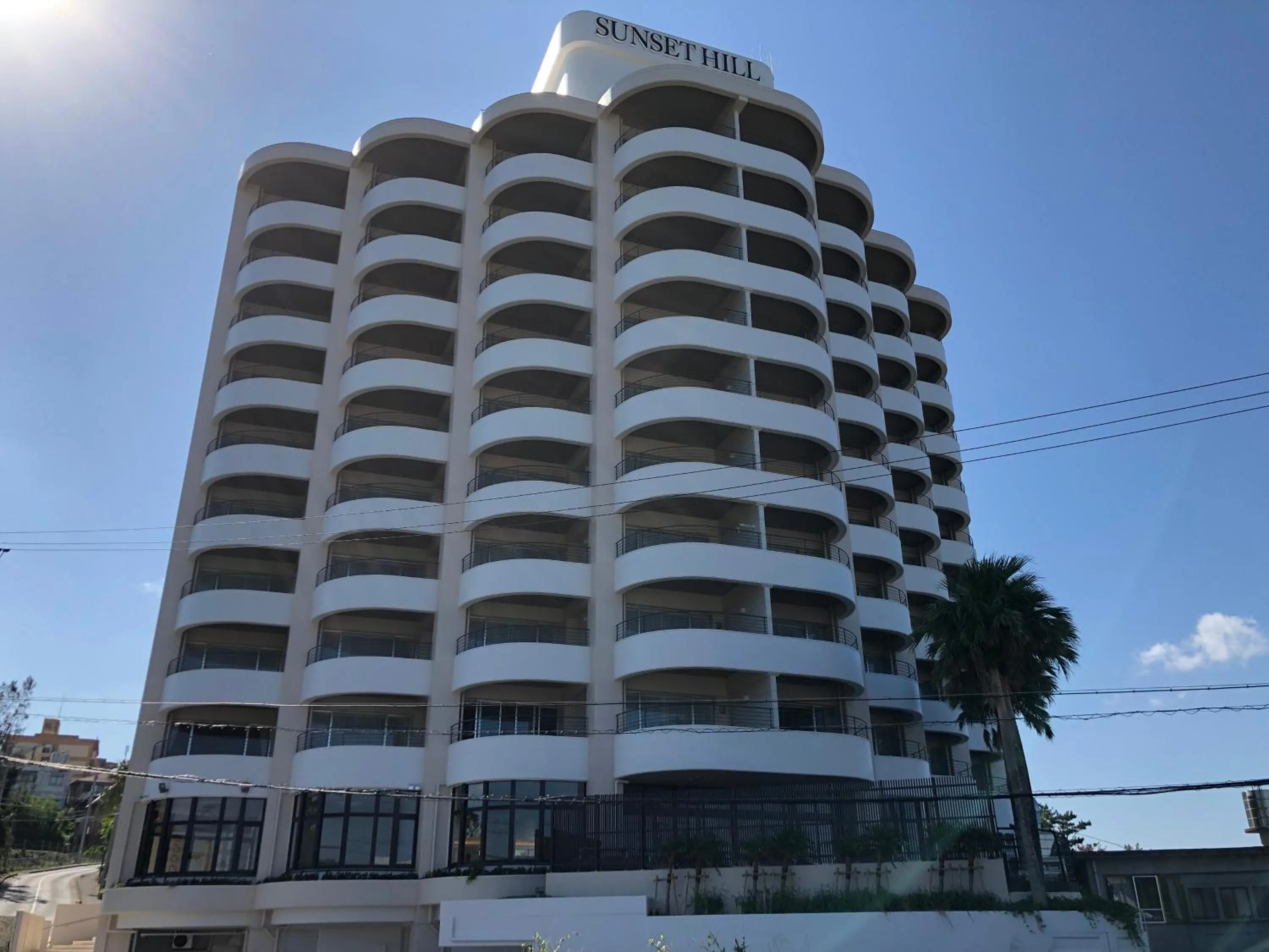 Property building in Hotel Sunset Hill