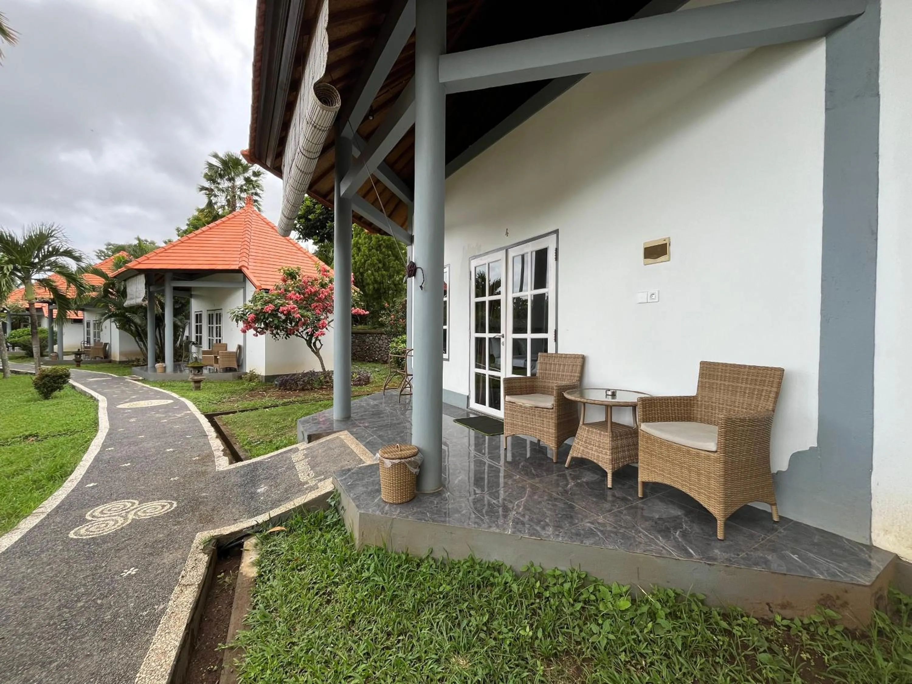 Property building in The Hamsa