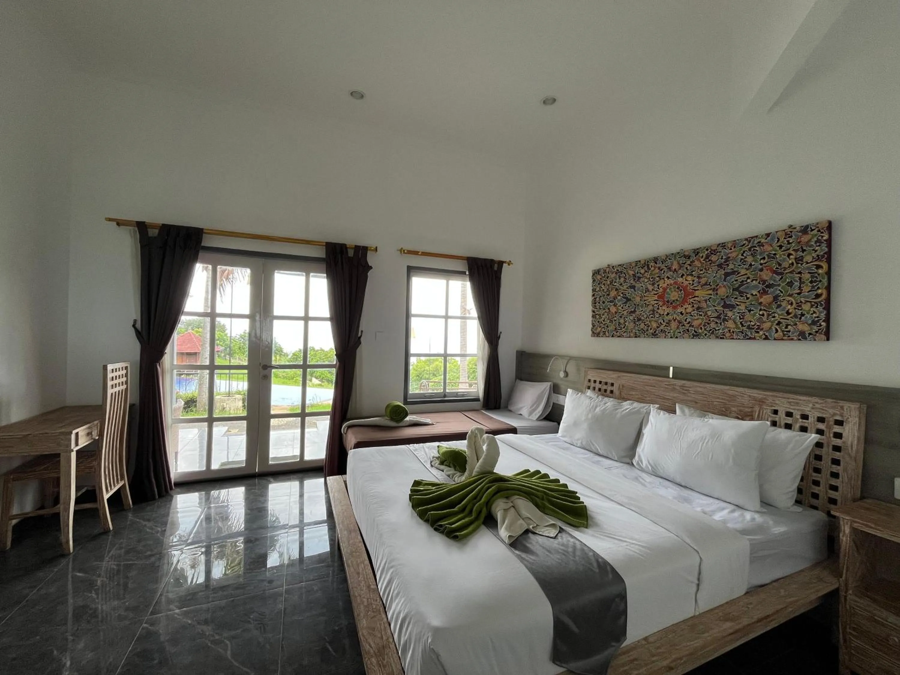 Property building, Bed in The Hamsa