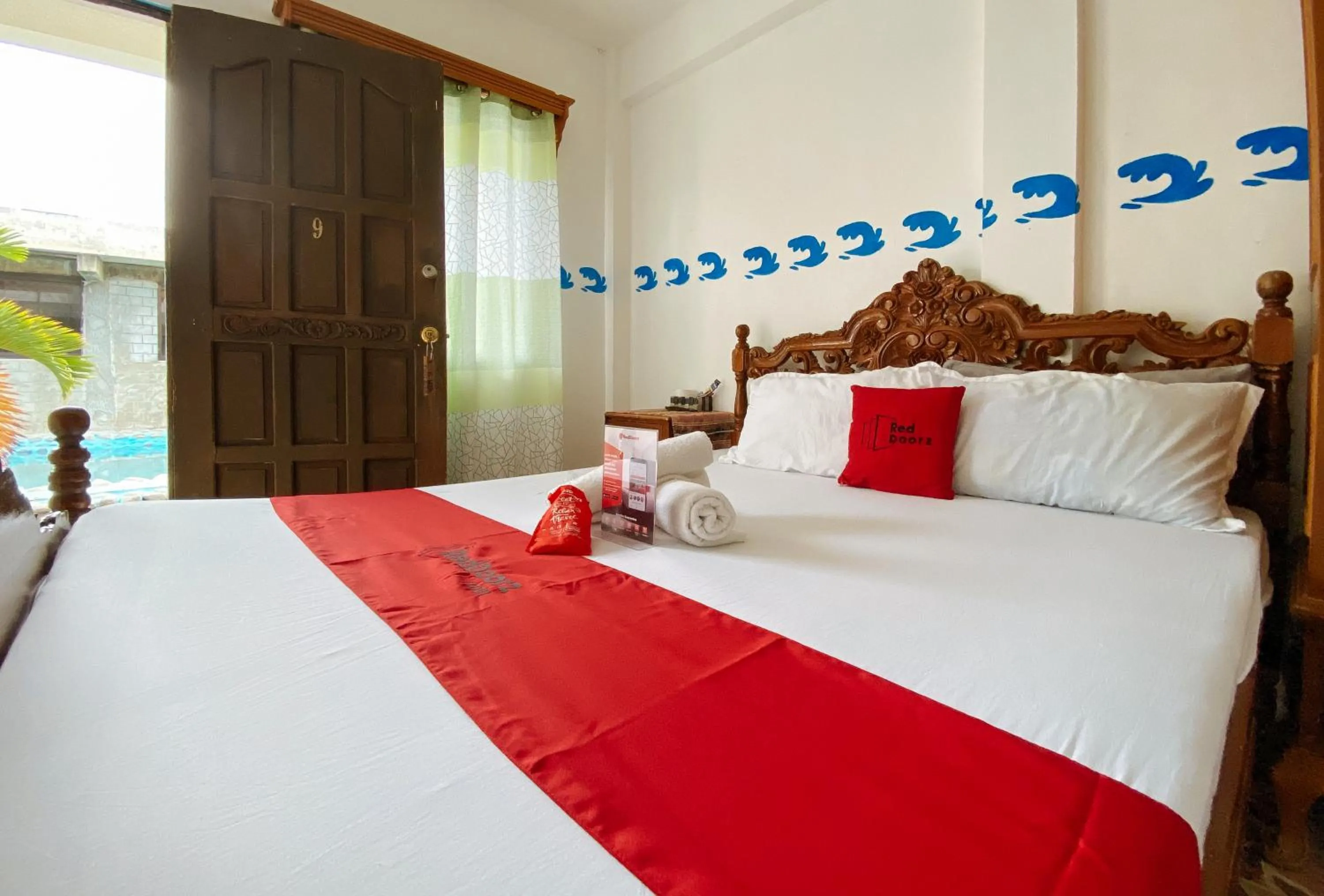 Photo of the whole room, Bed in RedDoorz @ White Castle Beach Resort Iba Zambales