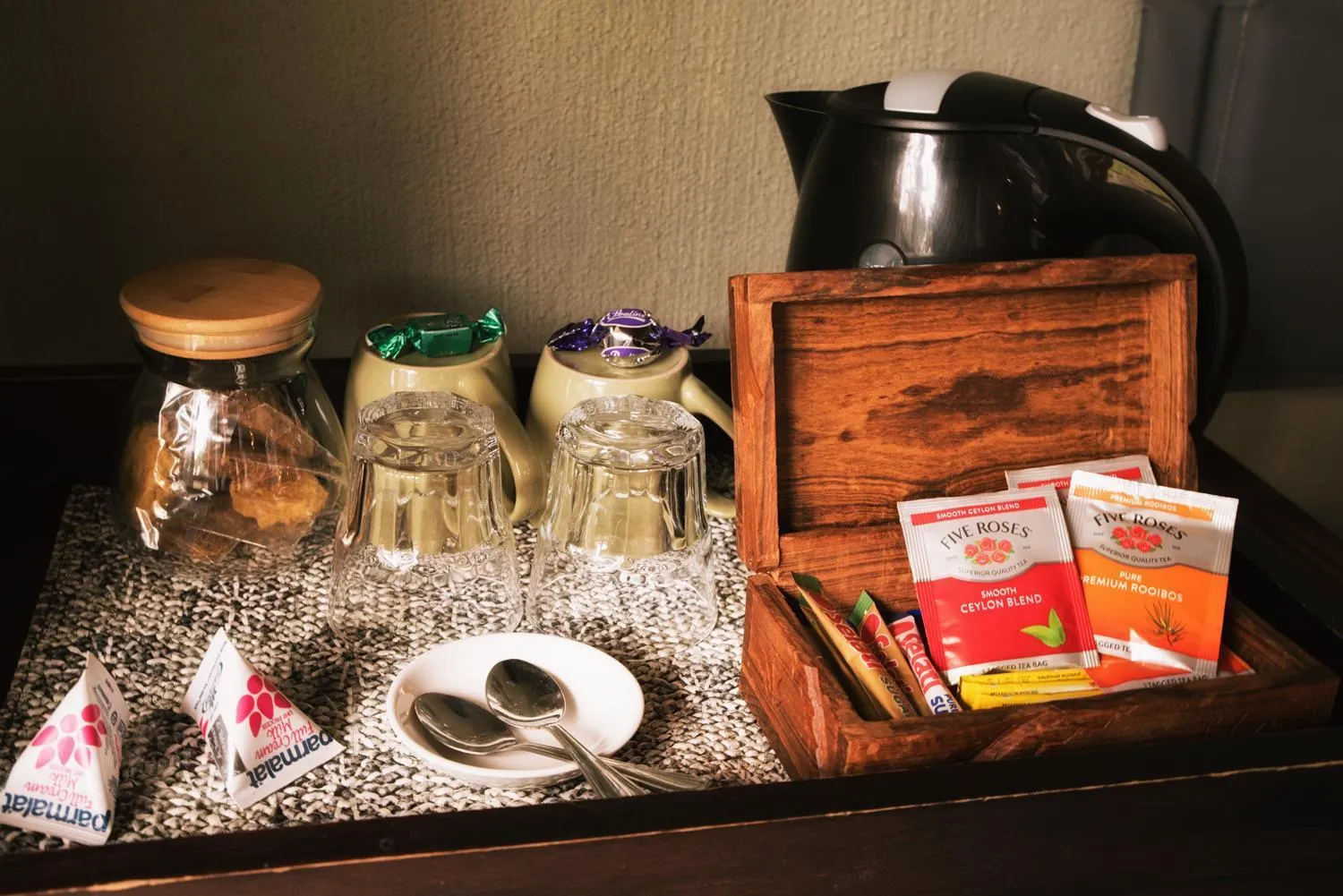 Coffee/tea facilities in La Lechere Guest House
