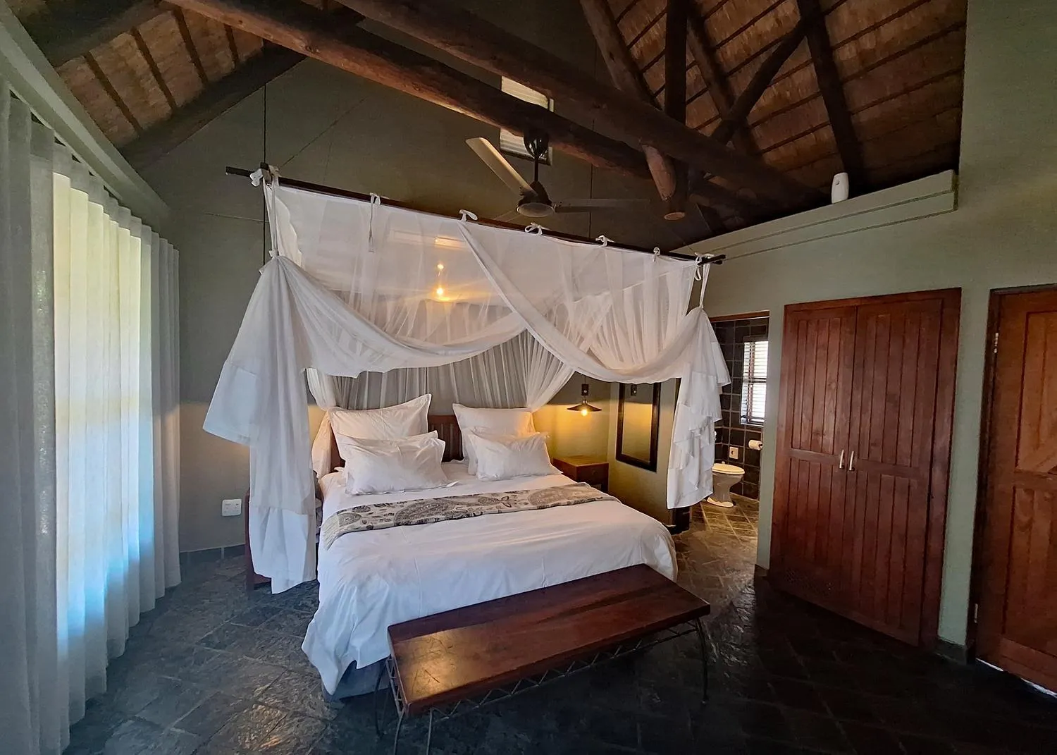 Bed in La Lechere Guest House